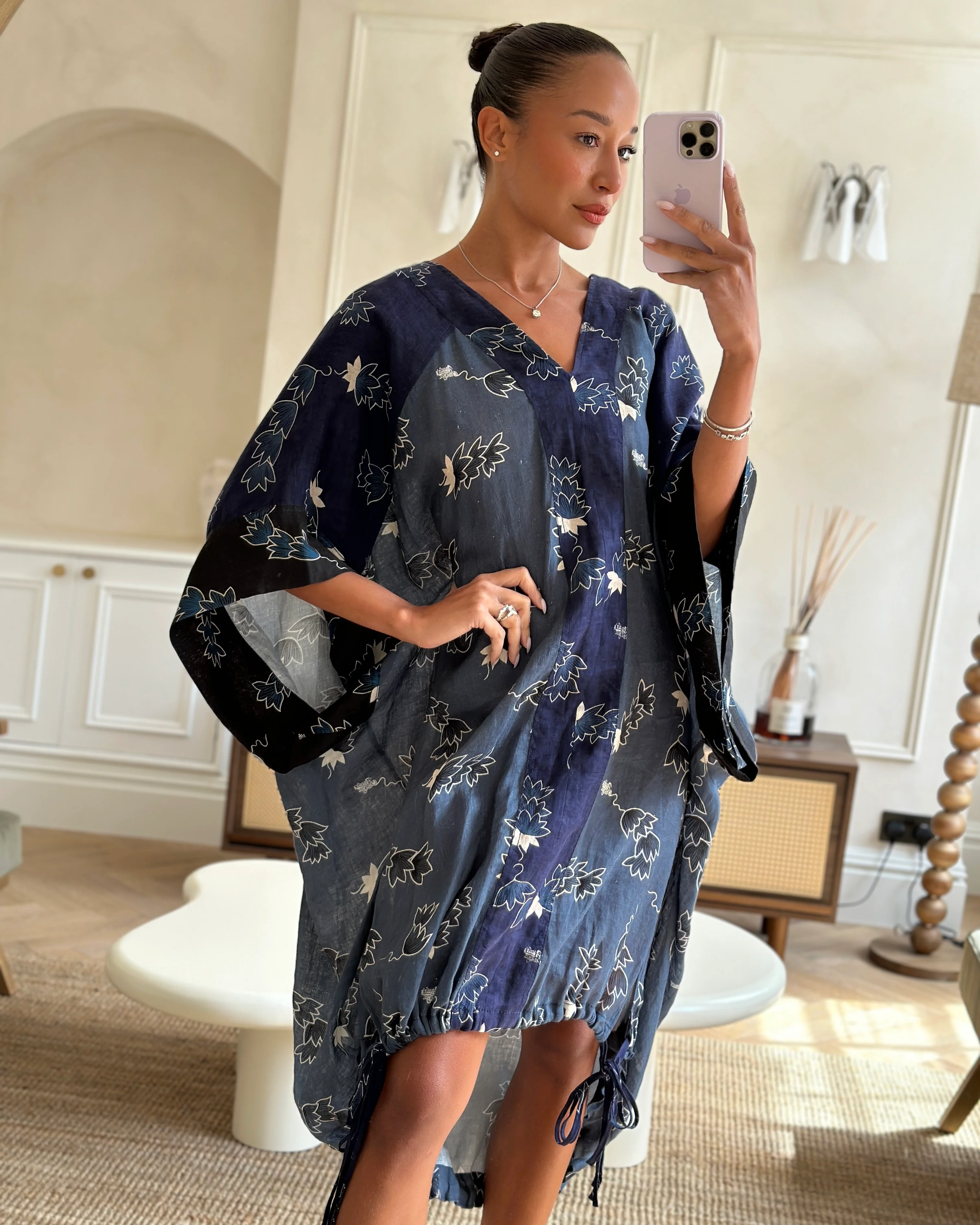Loewe Navy Oversized Linen Kaftan Dress Dress with Floral Print and Drawstring Detail Size S (UK 8) - Image 2