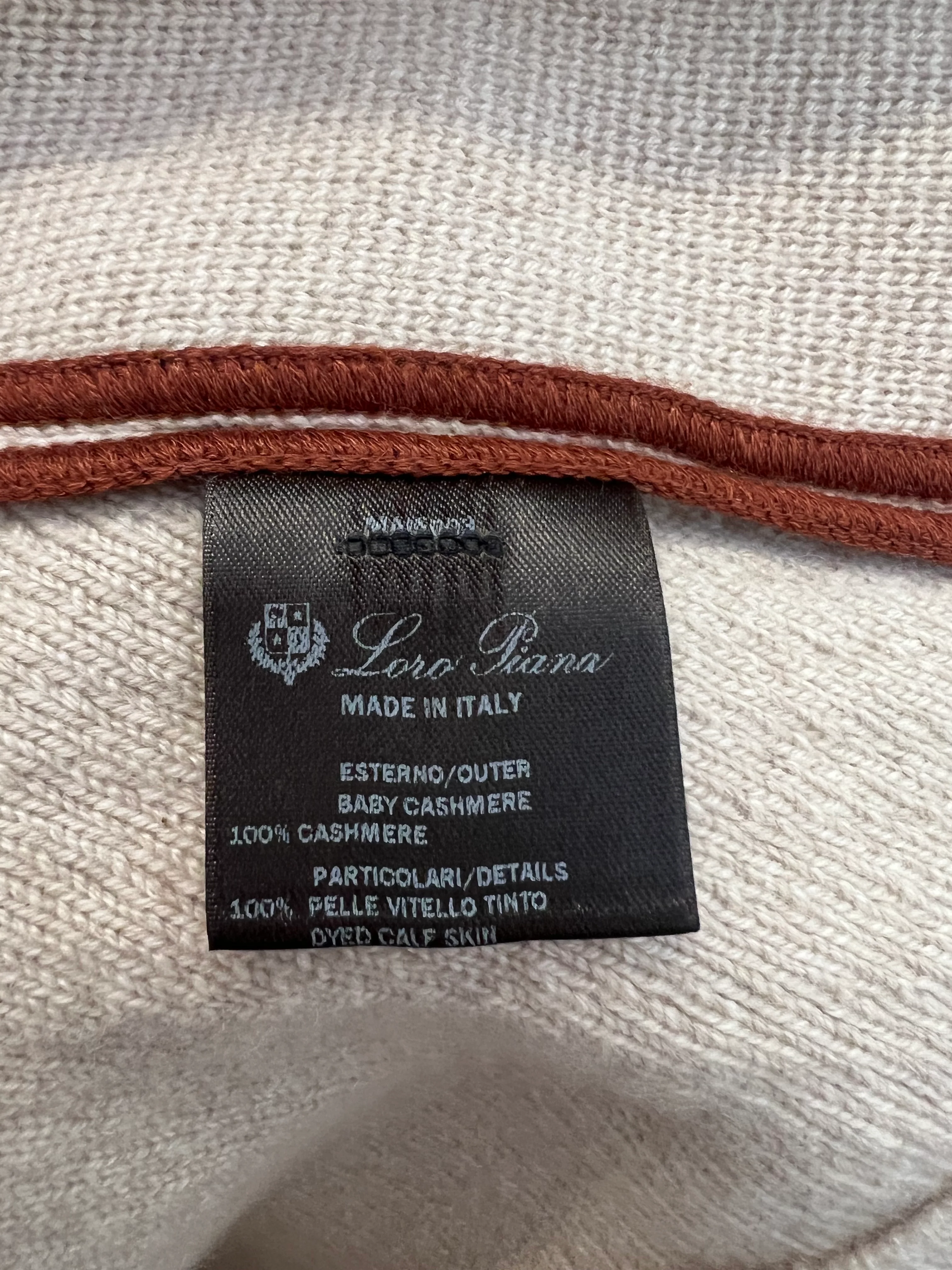 Loro Piana Beige Baby Cashmere Knitted Blazer Jacket with Beige Buttons Size IT 38 (UK 6) - Image 6
