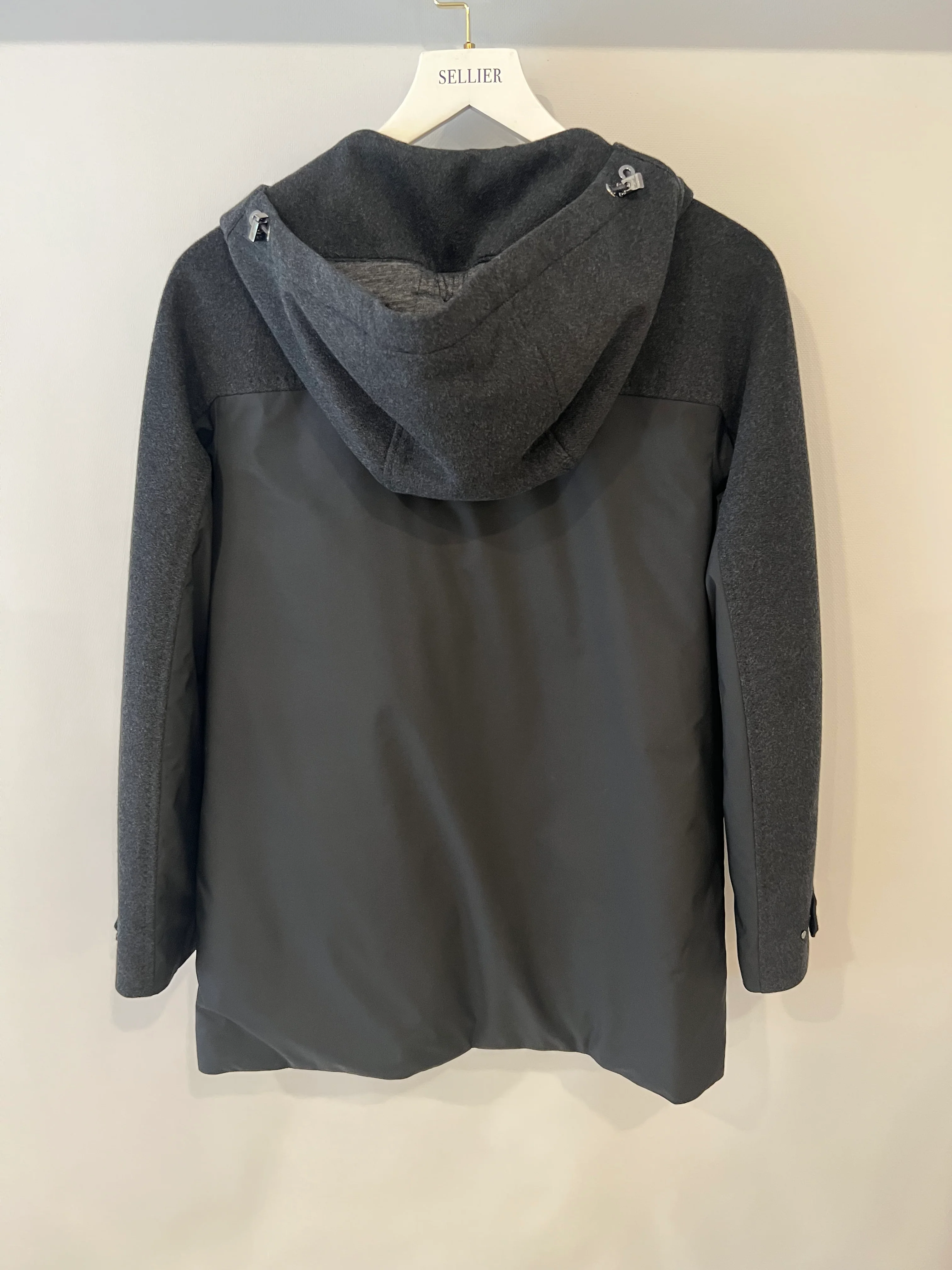 Loro Piana Black and Grey Cashmere Hooded Zip Jacket Size IT 40 (UK 8) - Image 9