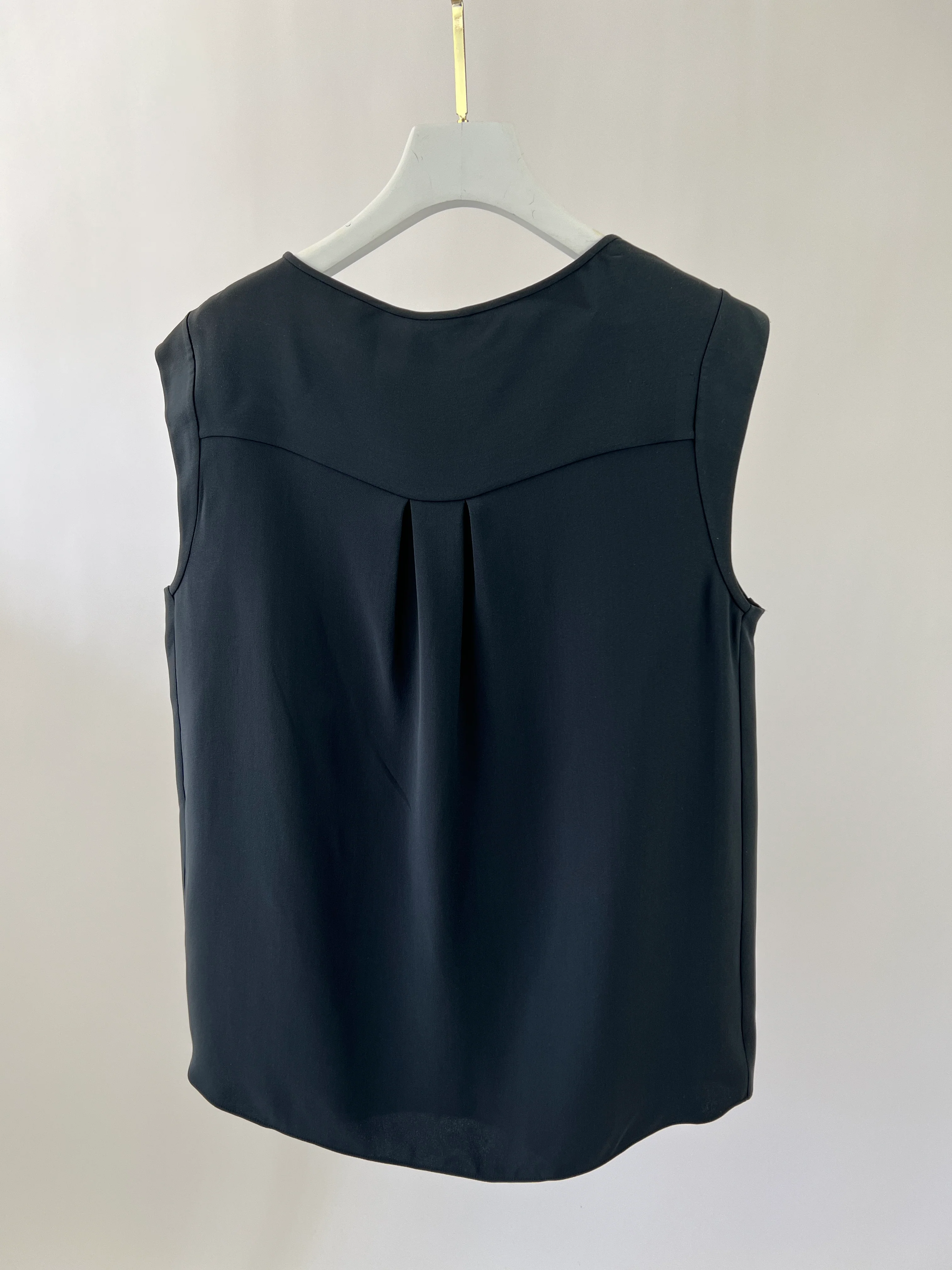 Loro Piana Dark Green Sleeveless Silk Shirt IT 46 (UK 14) - Image 6