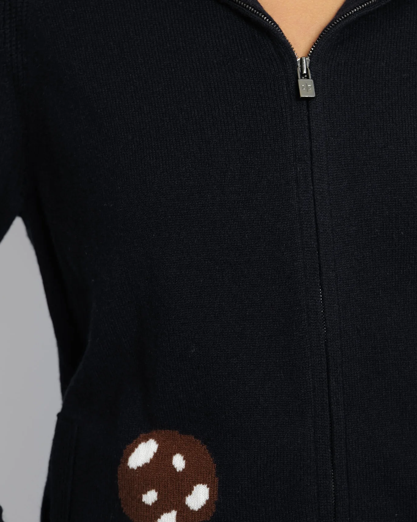 Loro Piana Navy Baby Cashmere Ribbed Long-Sleeved Hooded Gilet with Mushrooms and Fox Print Size IT 40 (UK 8) - Image 4