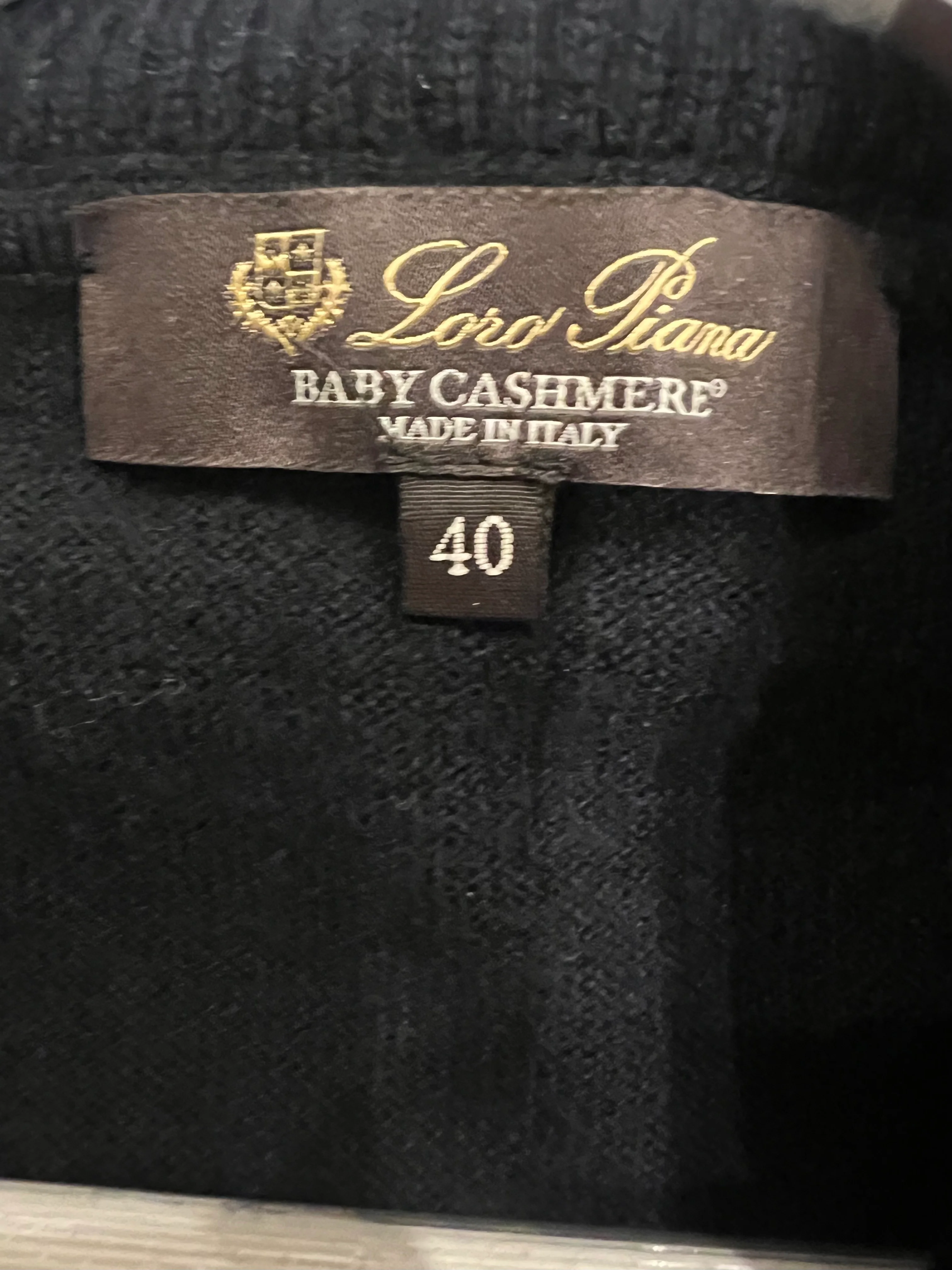 Loro Piana Navy Baby Cashmere Ribbed Long-Sleeved Hooded Gilet with Mushrooms and Fox Print Size IT 40 (UK 8) - Image 9