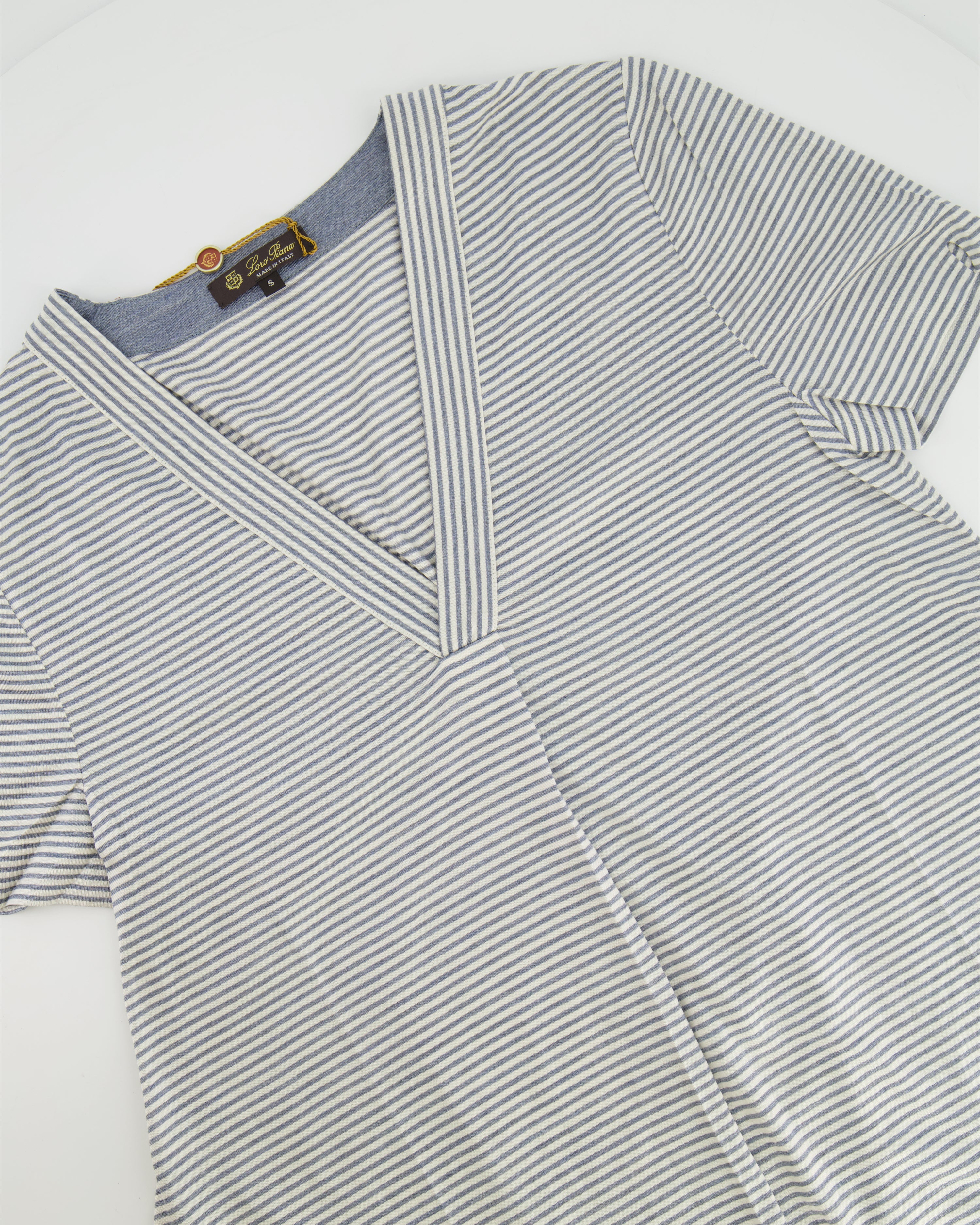 Loro Piana Silk Blue Stripped V-neck Top Size S (UK 8) - Image 4