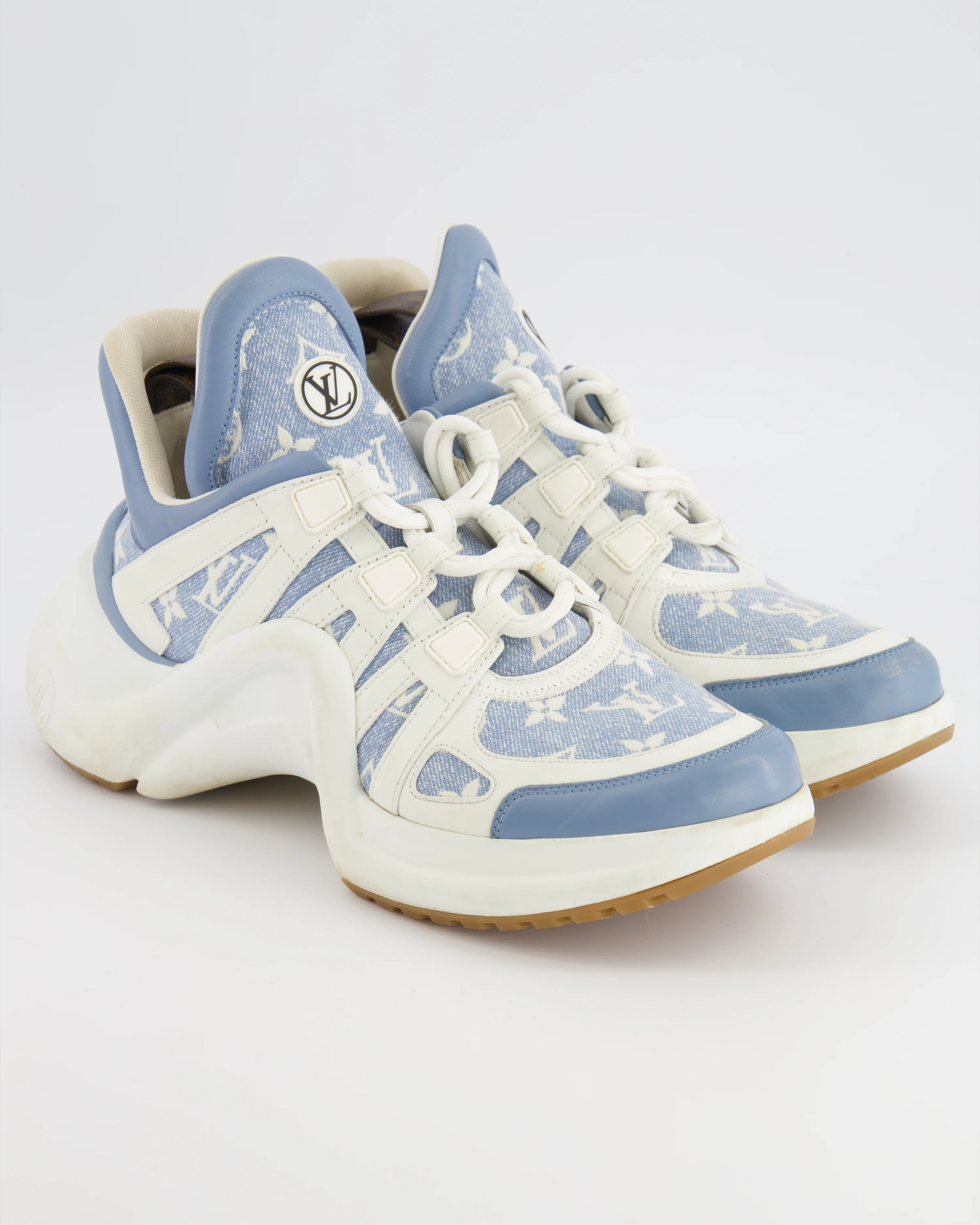 Louis Vuitton Archlight Trainers in Blue Monogram Denim with White Soles and Leather Trims with LV Logo Detail Size EU 39.5 RRP £1,110 - Image 2