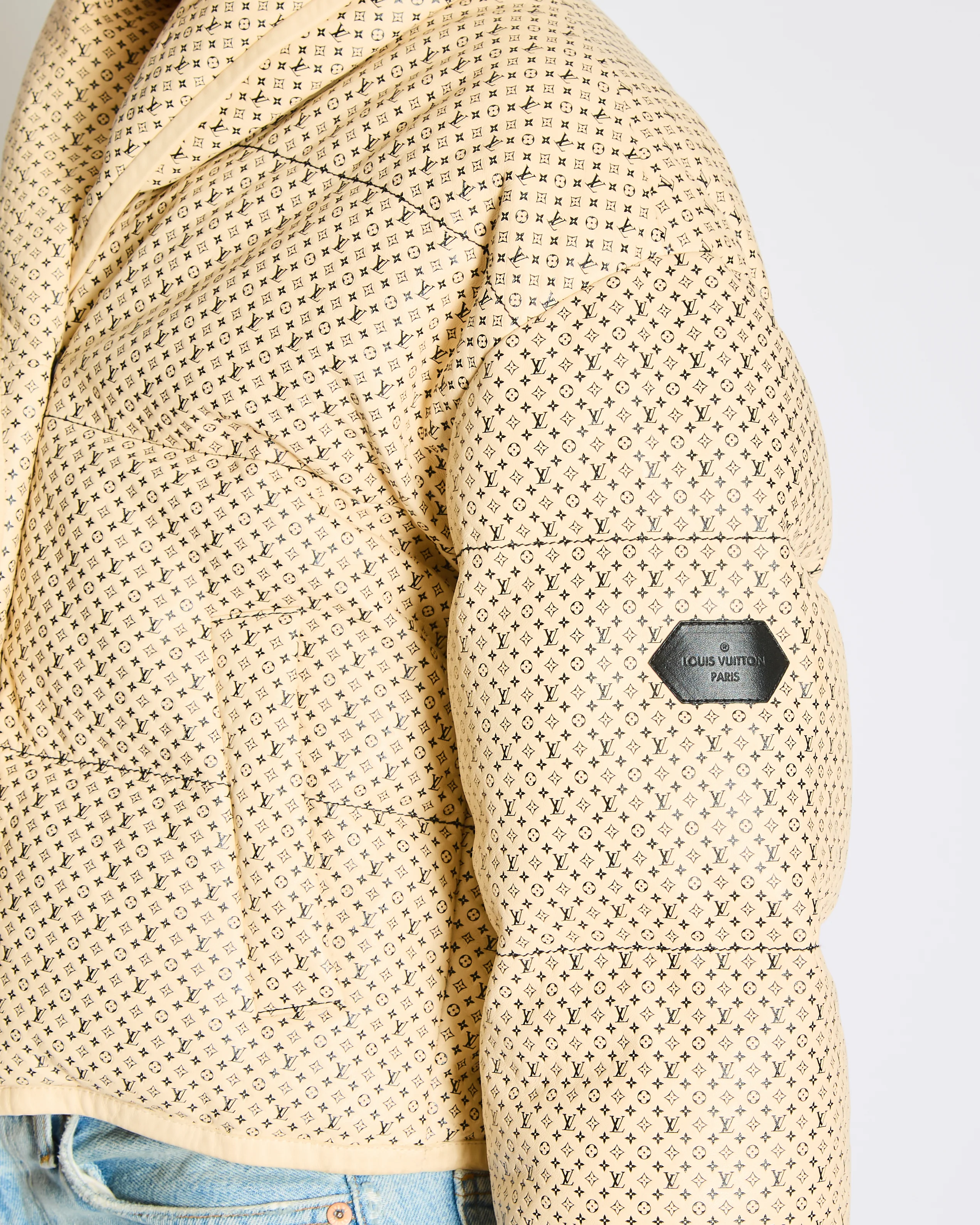 Louis Vuitton Cream Micro Monogram Cropped  Leather Puffer Jacket FR 36 (UK 8) - Image 2