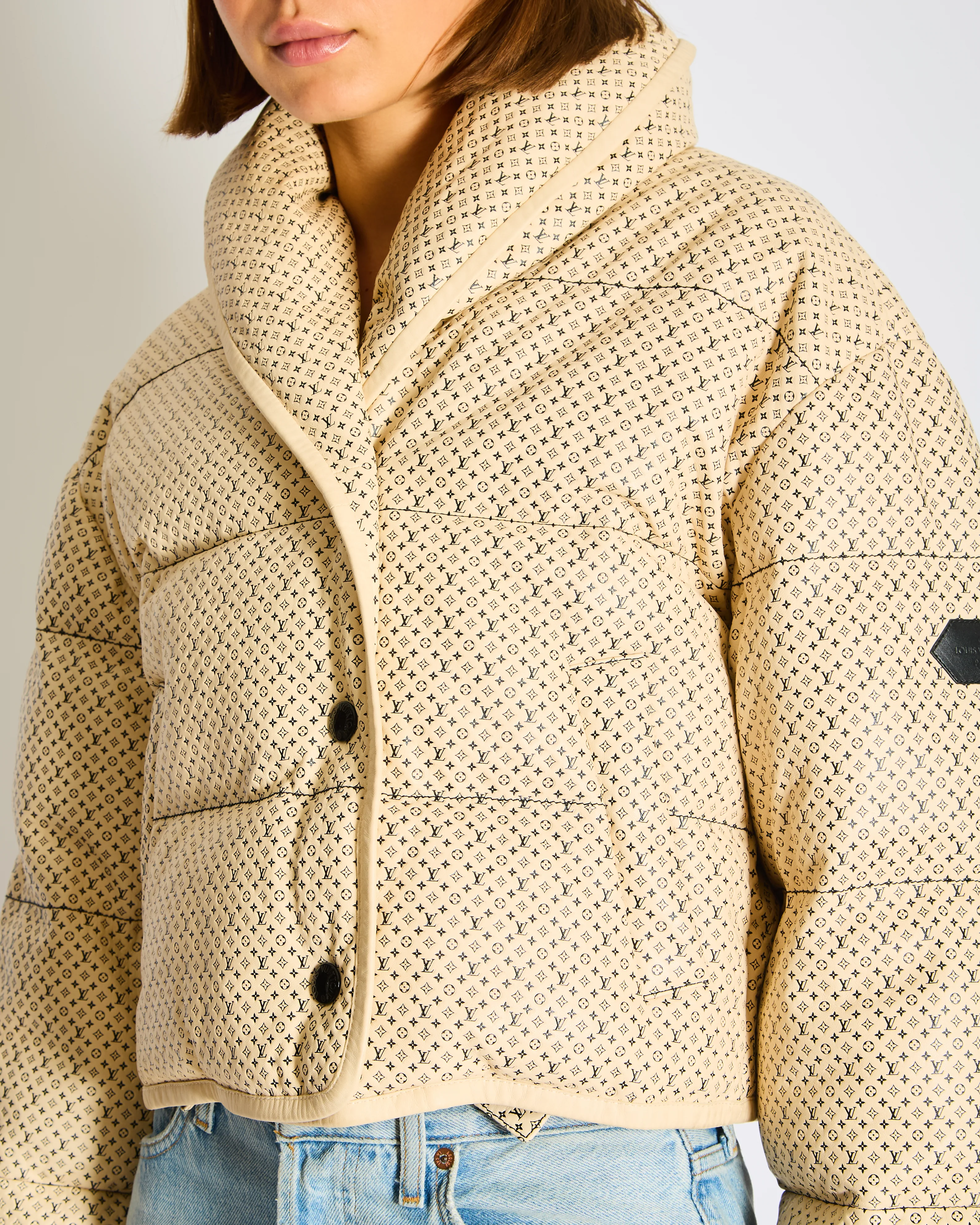 Louis Vuitton Cream Micro Monogram Cropped  Leather Puffer Jacket FR 36 (UK 8) - Image 3