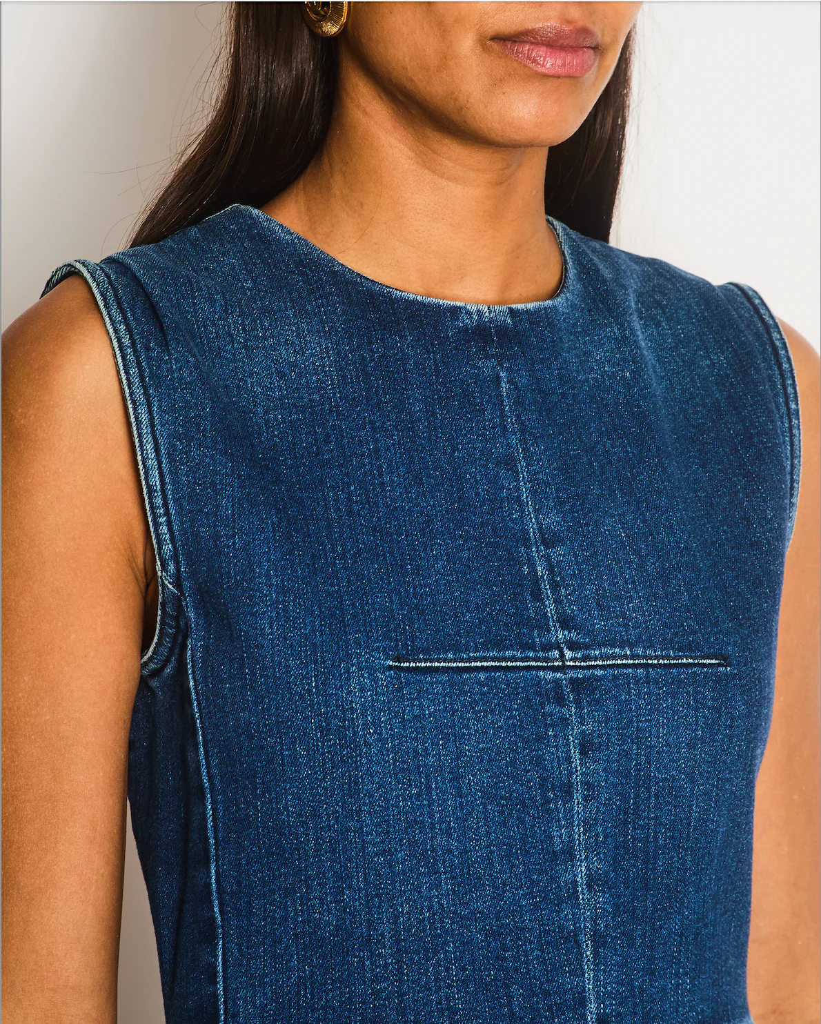 Louis Vuitton Denim Mini Sleeveless Dress with Patchwork Monogram Details Size FR 40 (UK 12) - Image 4