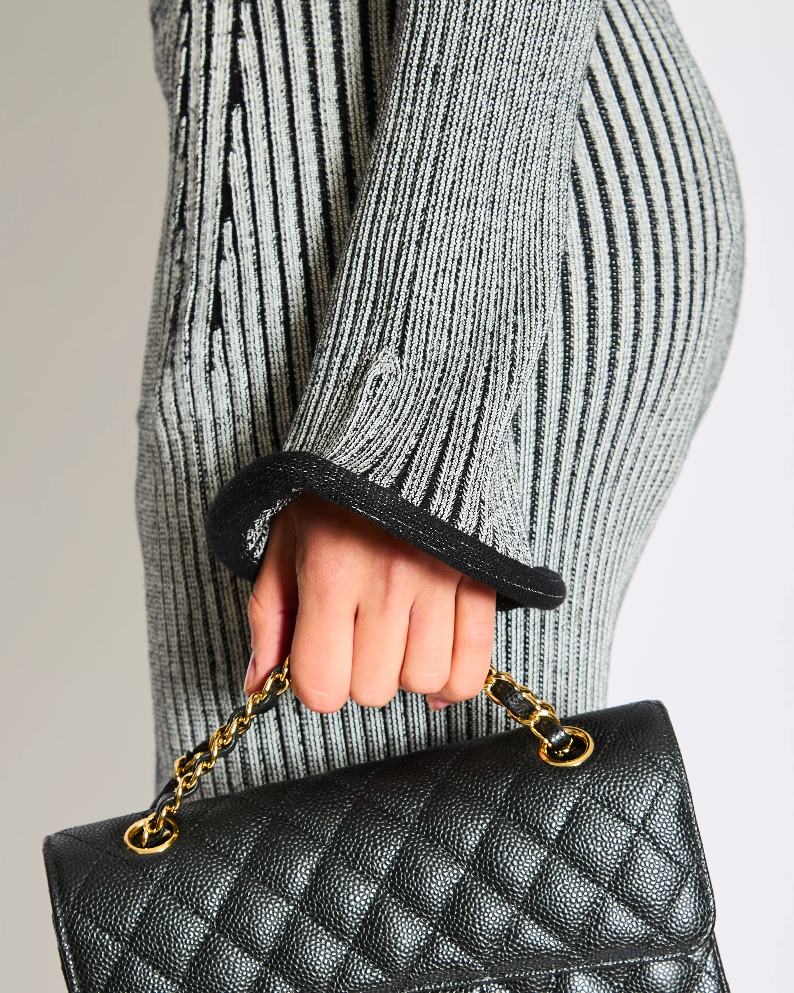 Louis Vuitton Grey Knitted Trumpet Cardigan Jacket with Matching Skirt Set Size XS (UK 6) - Image 4