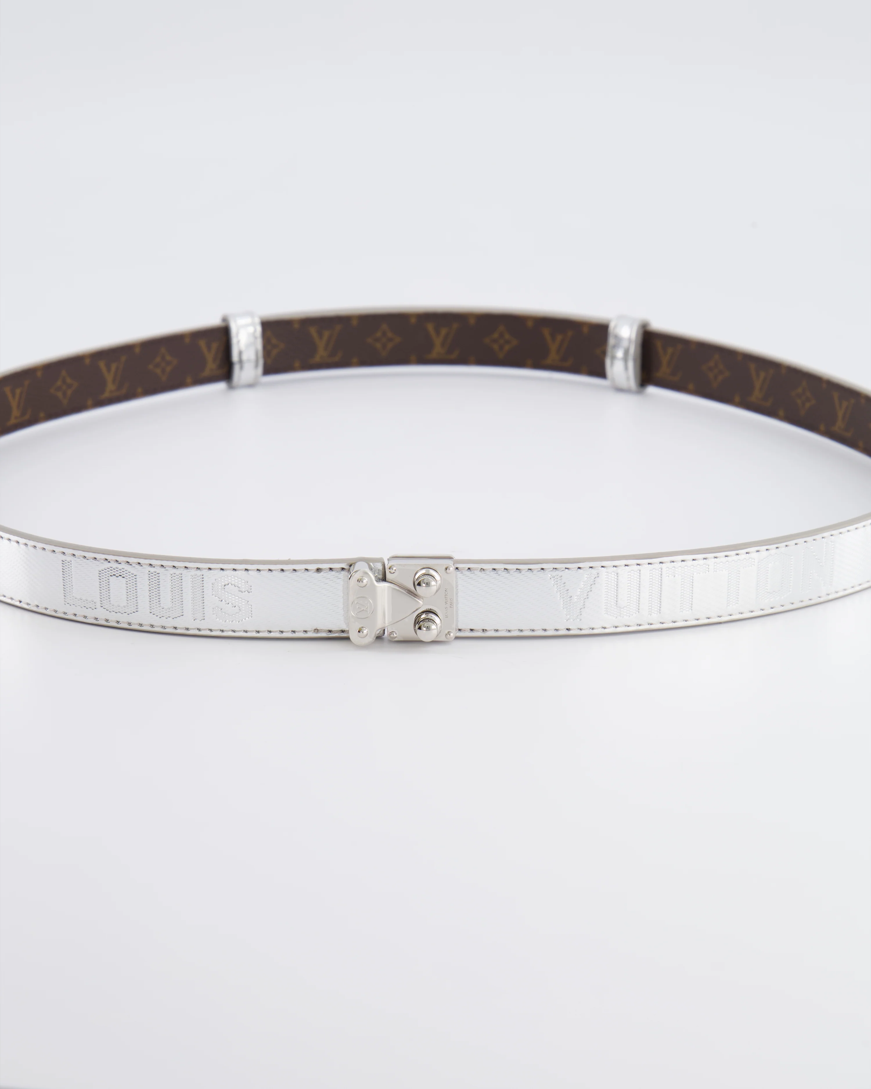Louis Vuitton Silver Metallic Logo Belt Size 90cm - Image 3
