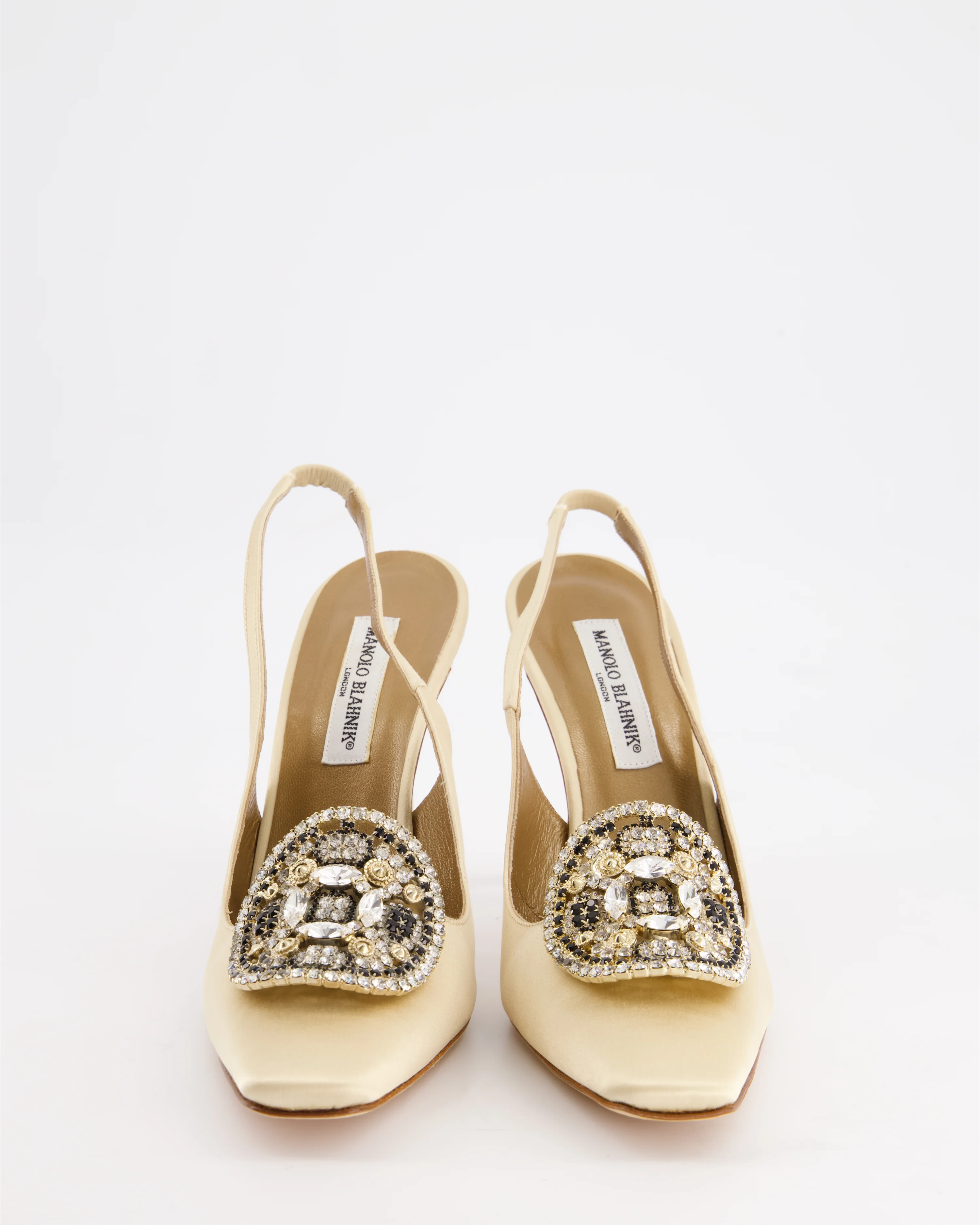 Manolo Blahnik Ivory Satin Sling-Back Heels with Jewel Detail Size EU 40.5 - Image 4