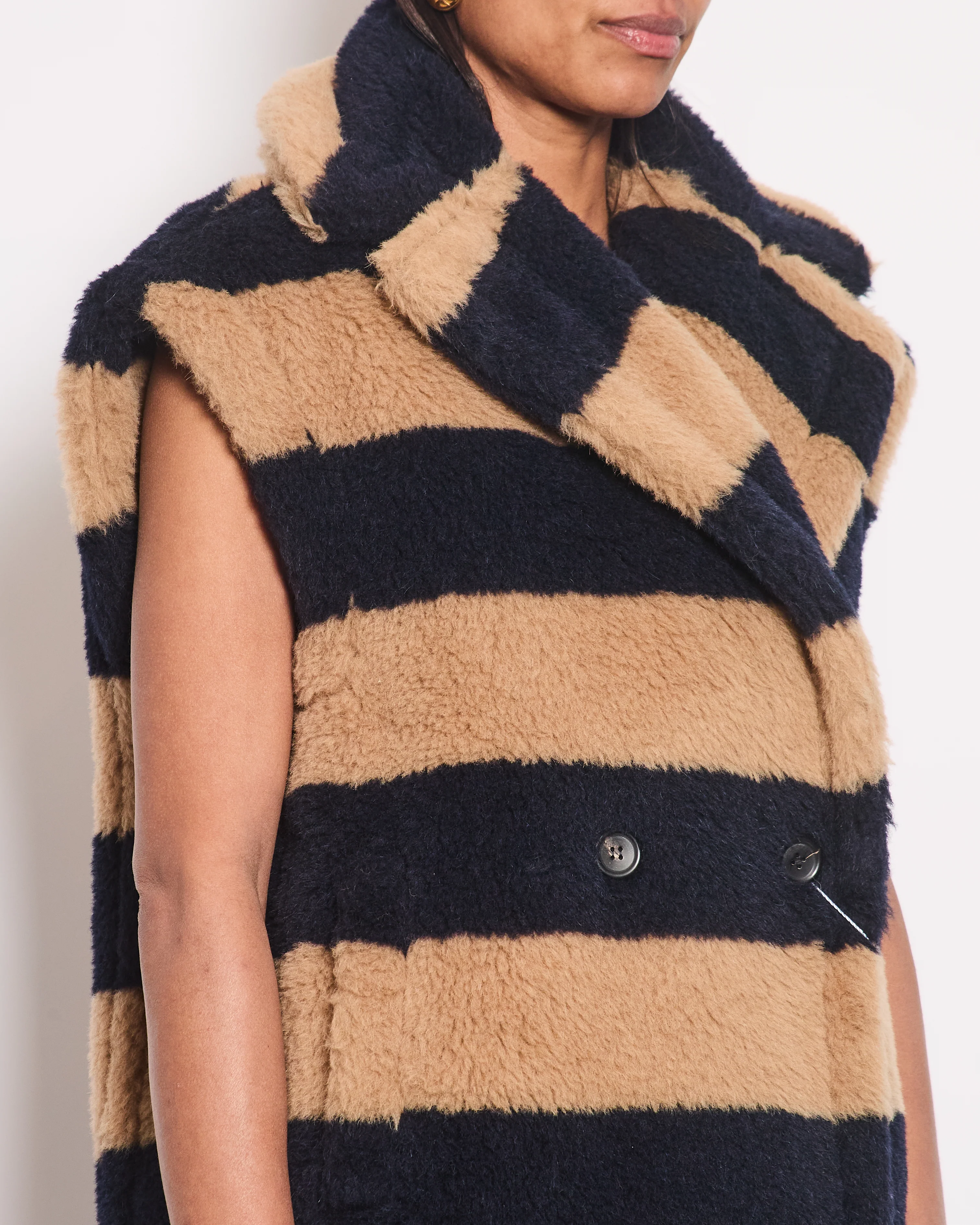 Max Mara Brown & Navy Francis Teddy Wool Gilet Coat Size IT XS (UK 6) - Image 3