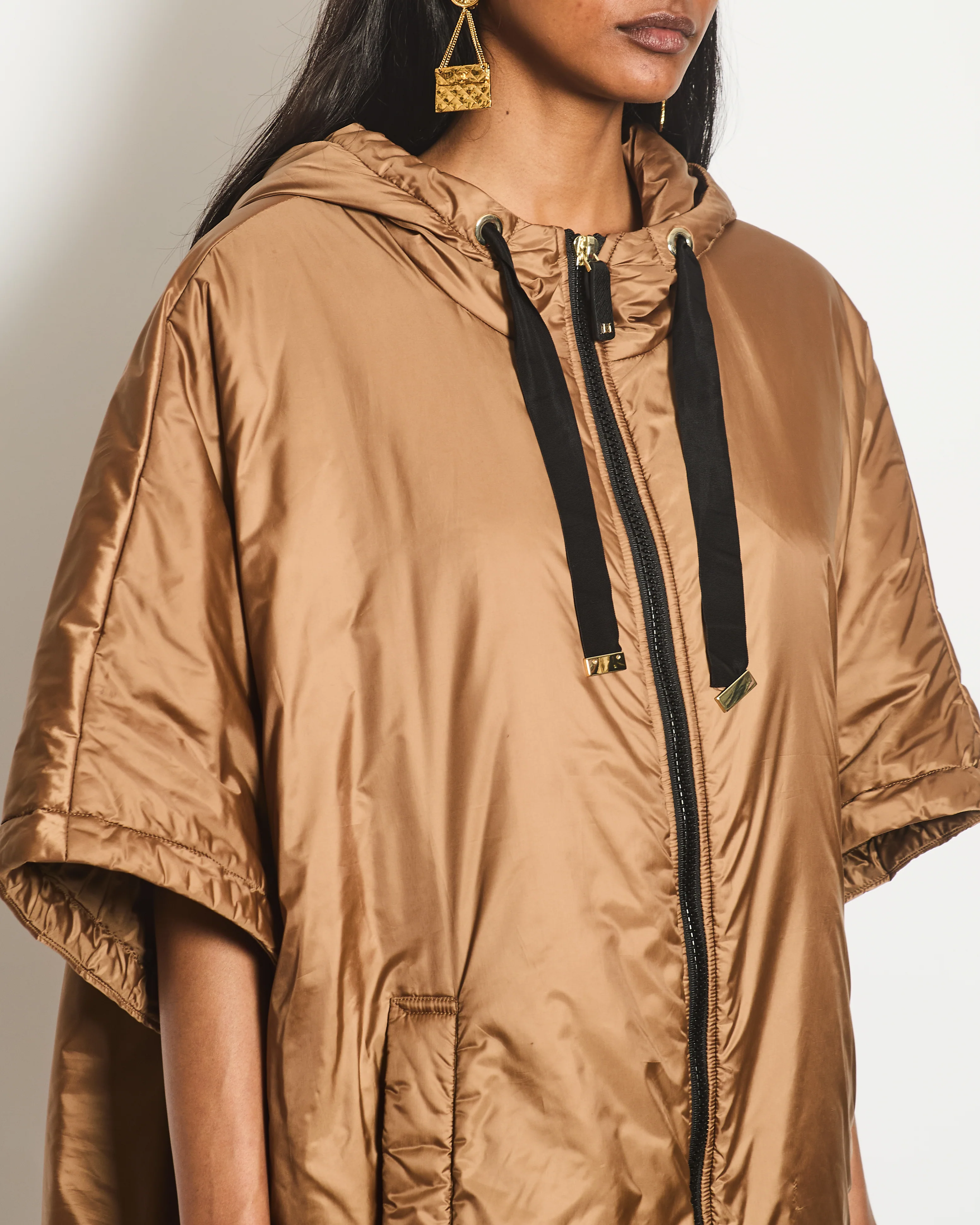 Max Mara Camel Nylon Rain Sleeveless Jacket Size M (UK 10) - Image 2
