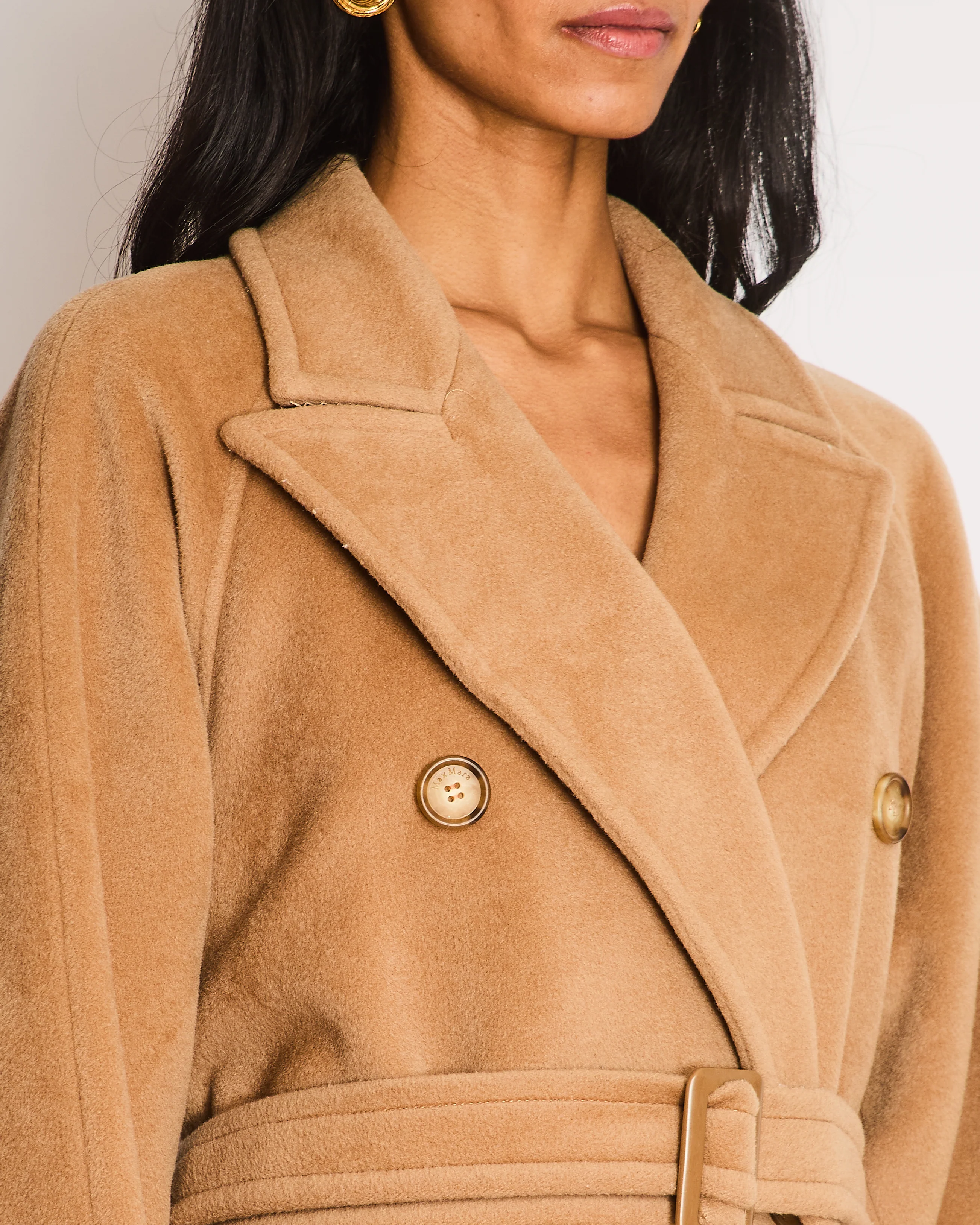 Max Mara Wool Camel Double-Breasted Belted Coat with Brown Buttons Size IT 42 (UK 10) - Image 3