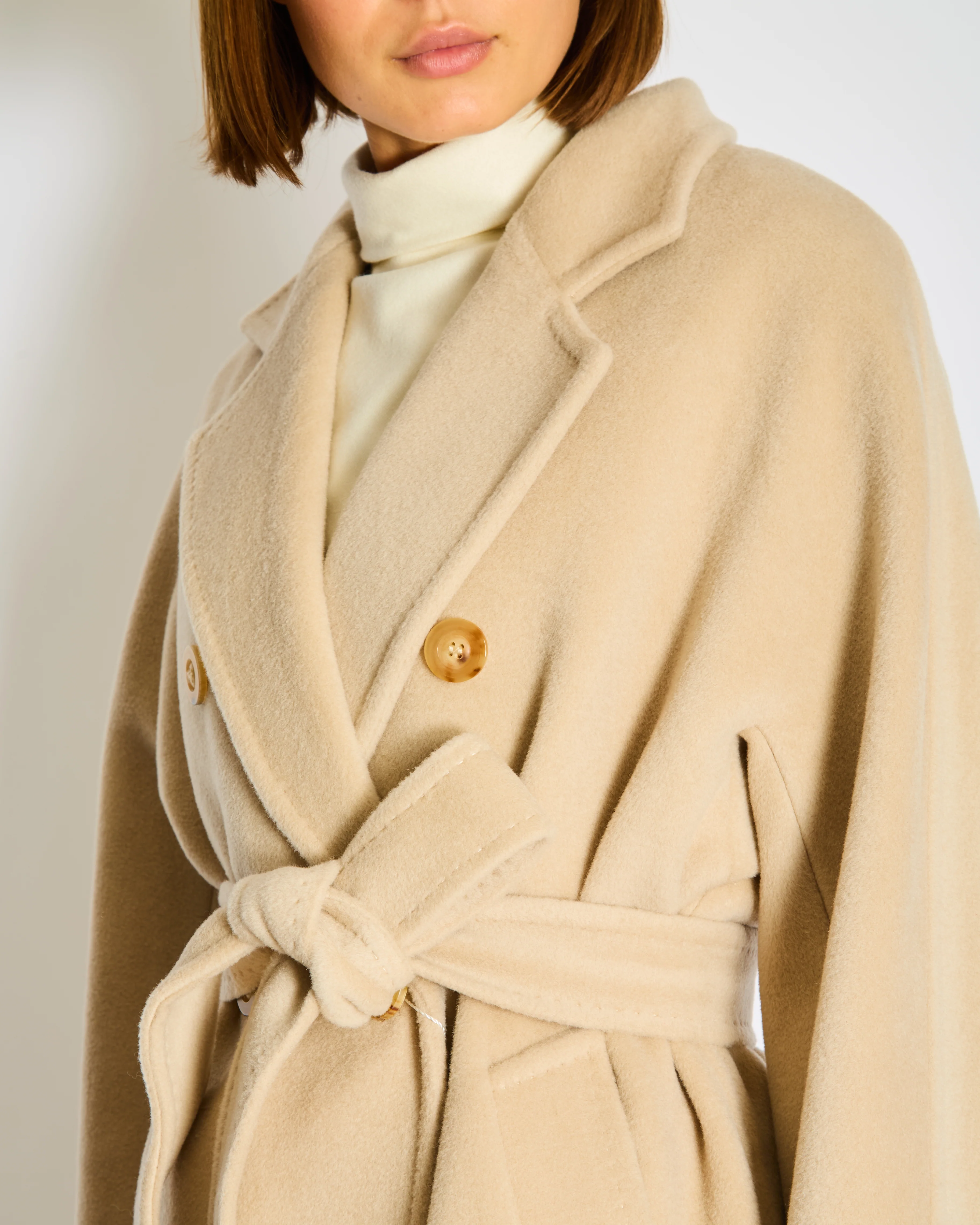 Max Mara 101801/Madame Cream Wool-Cashmere Blend Double-Breasted Coat Size IT 38 (UK 6) - Image 2