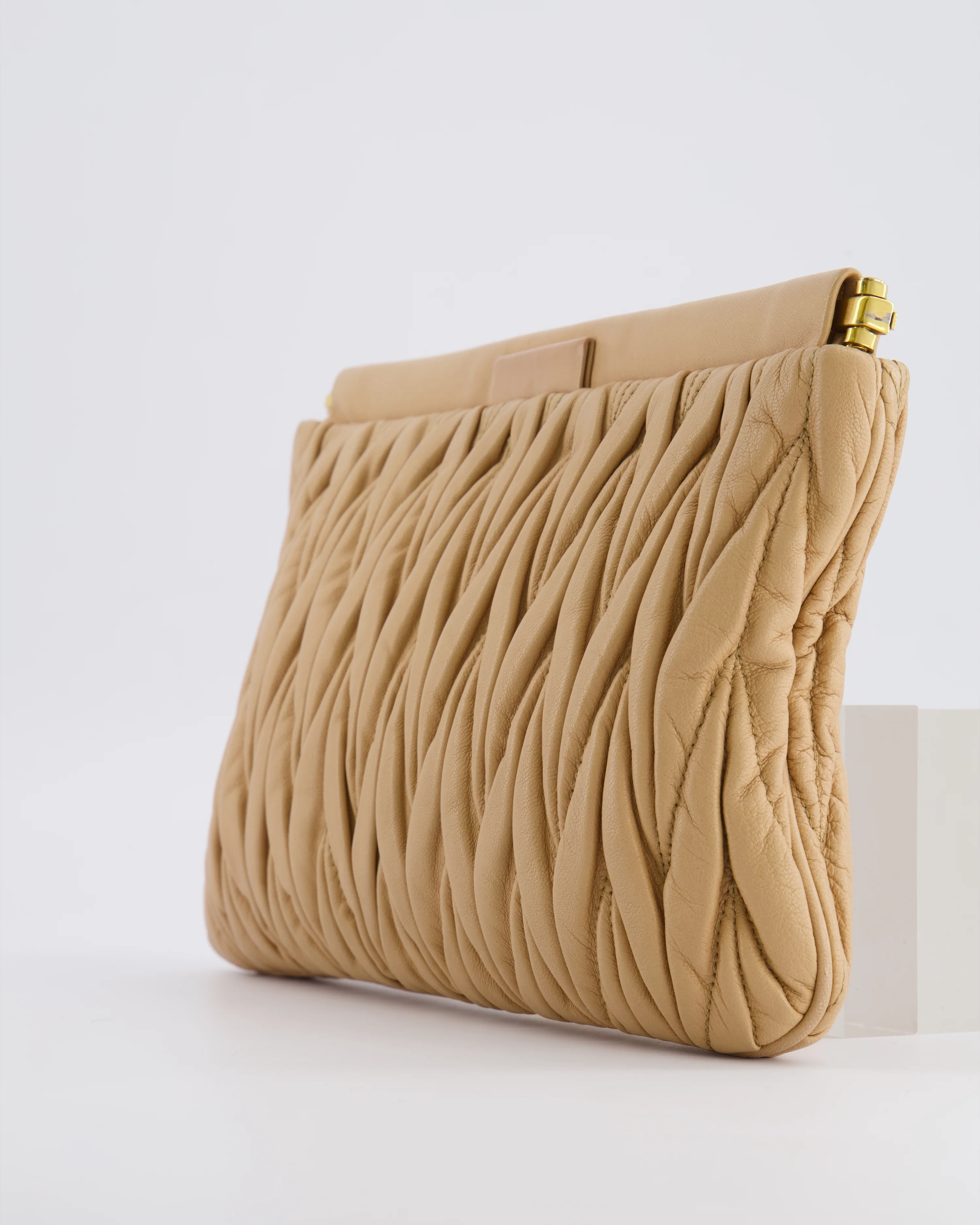 Miu Miu Beige Matelasse Leather Pouch Bag with Gold Hardware RRP £1,000 - Image 13