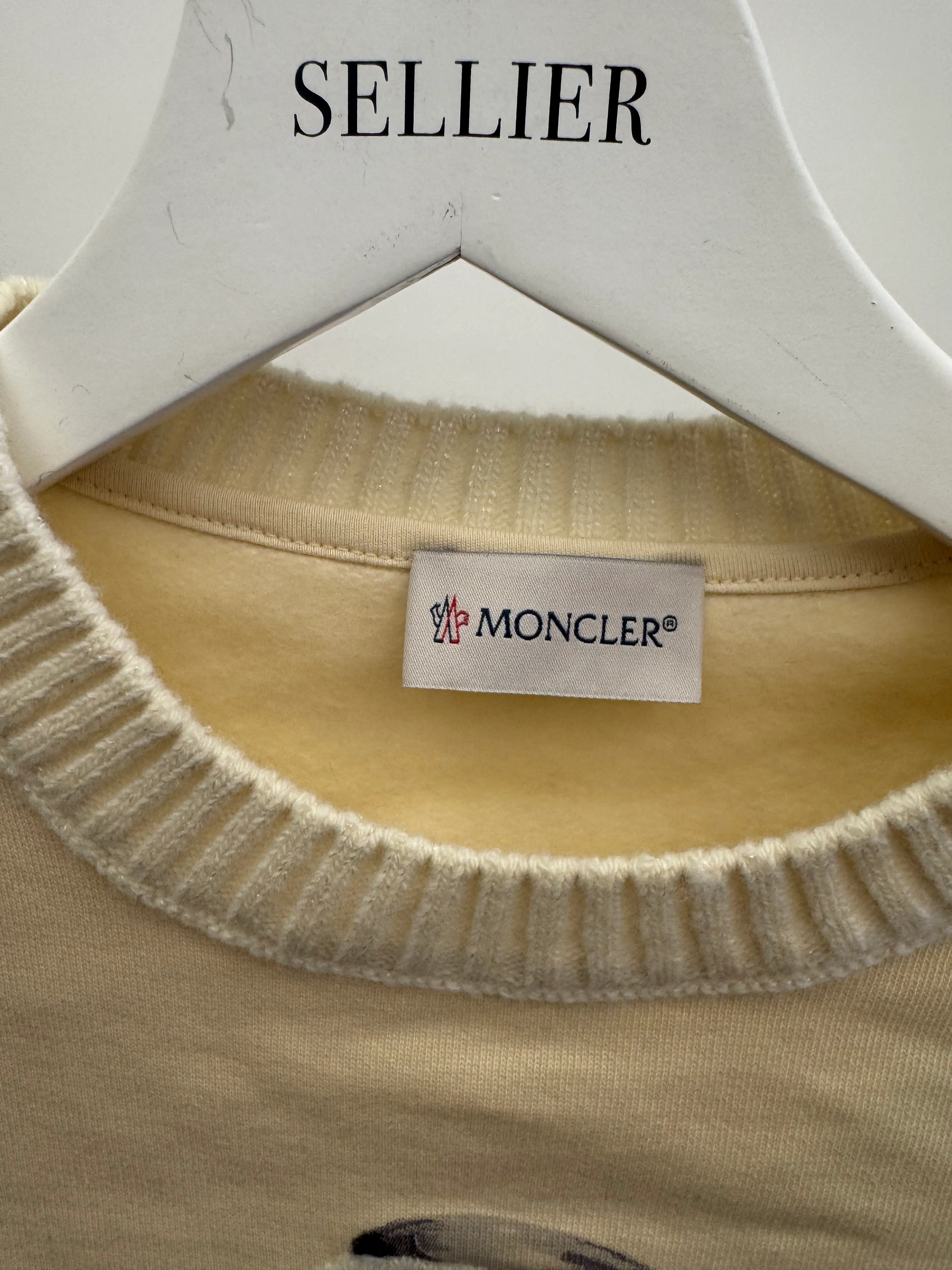 Moncler Kids Cream Sweater with Dog Prints and Appliqué Size 8 years RRP £250 - Image 3