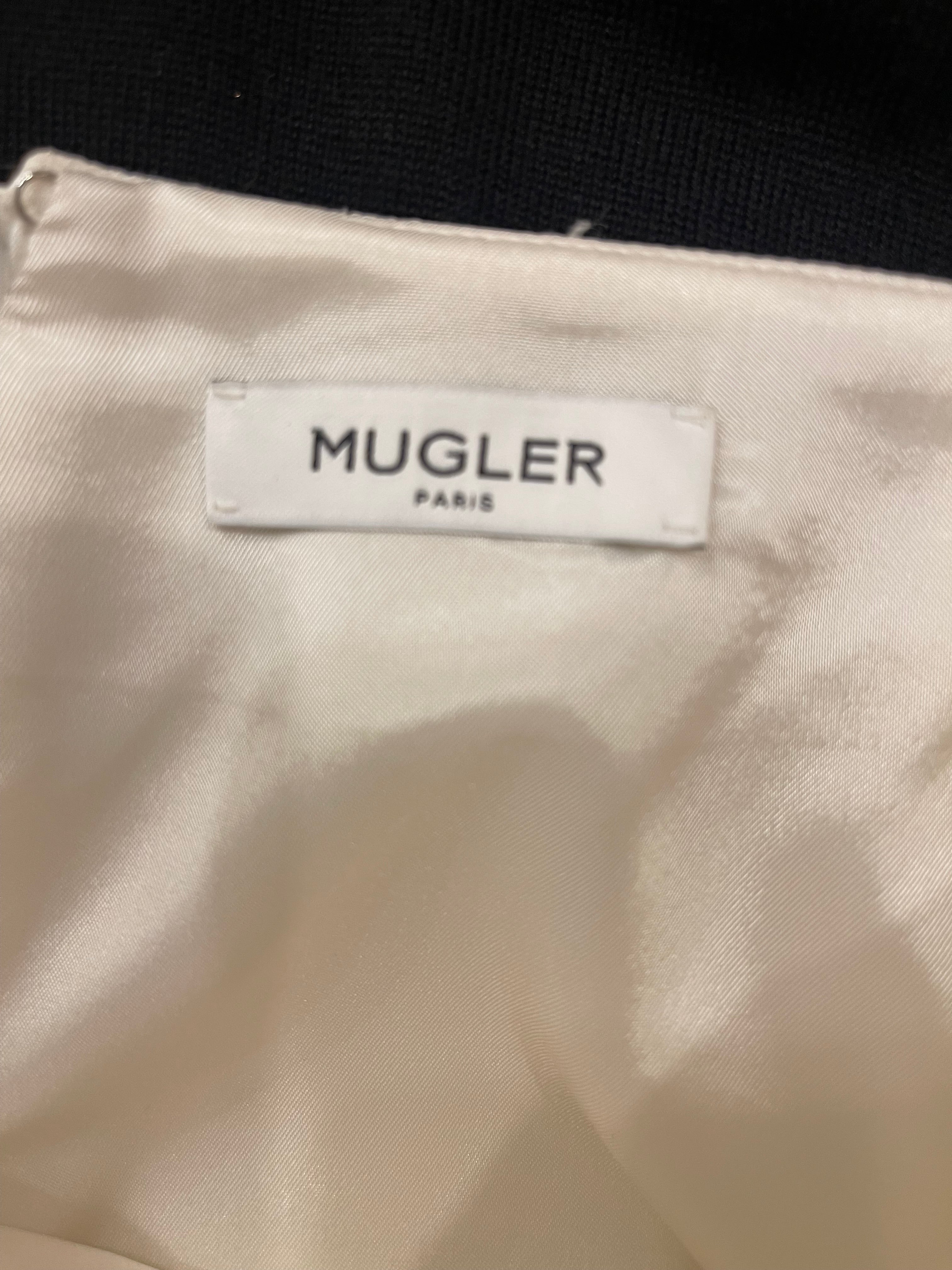 Mugler White Mini Skirt with Asymmetric Black Trim Detail Size FR 38 (UK 10) - Image 9