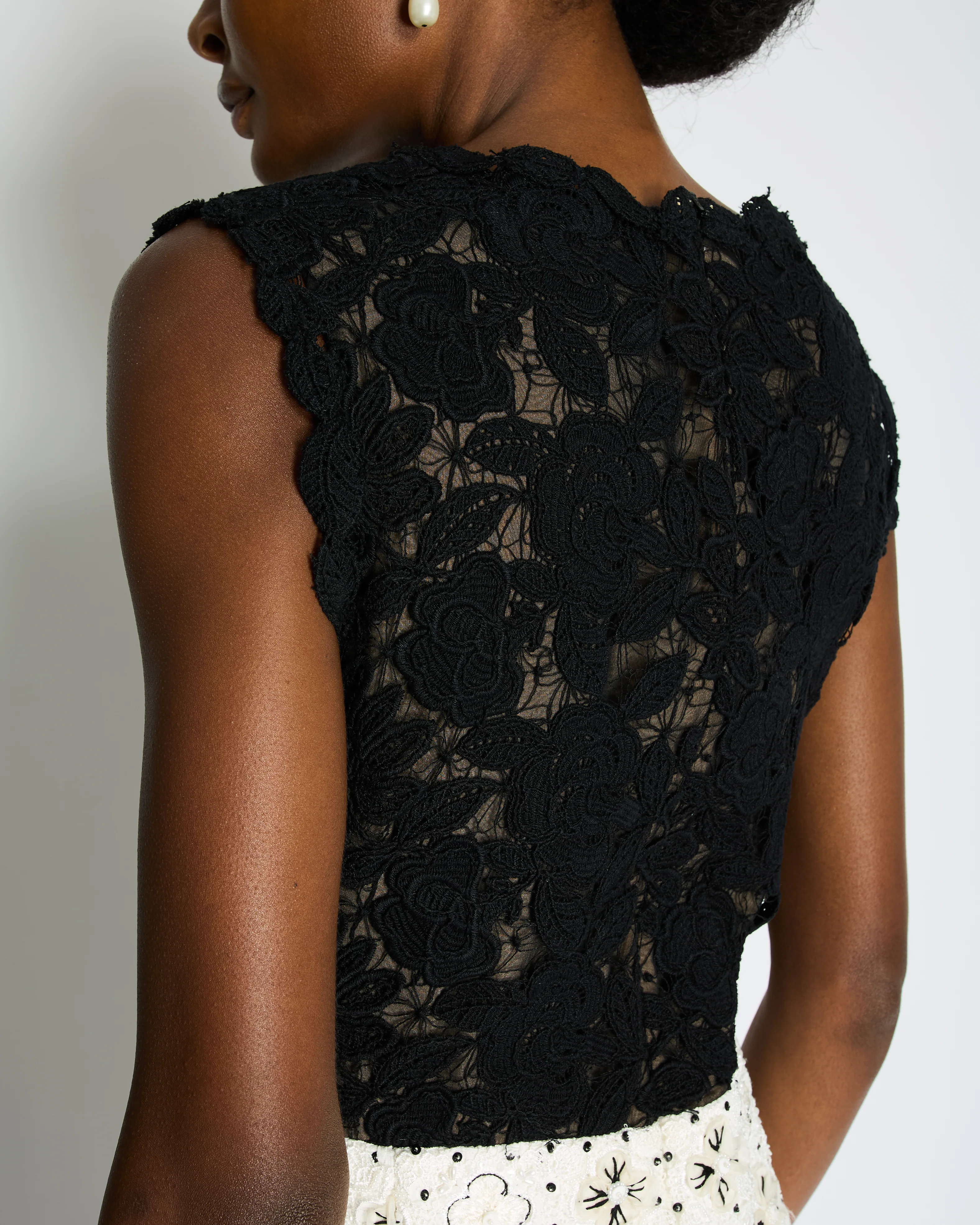 Oscar De La Renta Black and White Embellished Tweed Midi Dress Size US 8 (UK 12) - Image 4