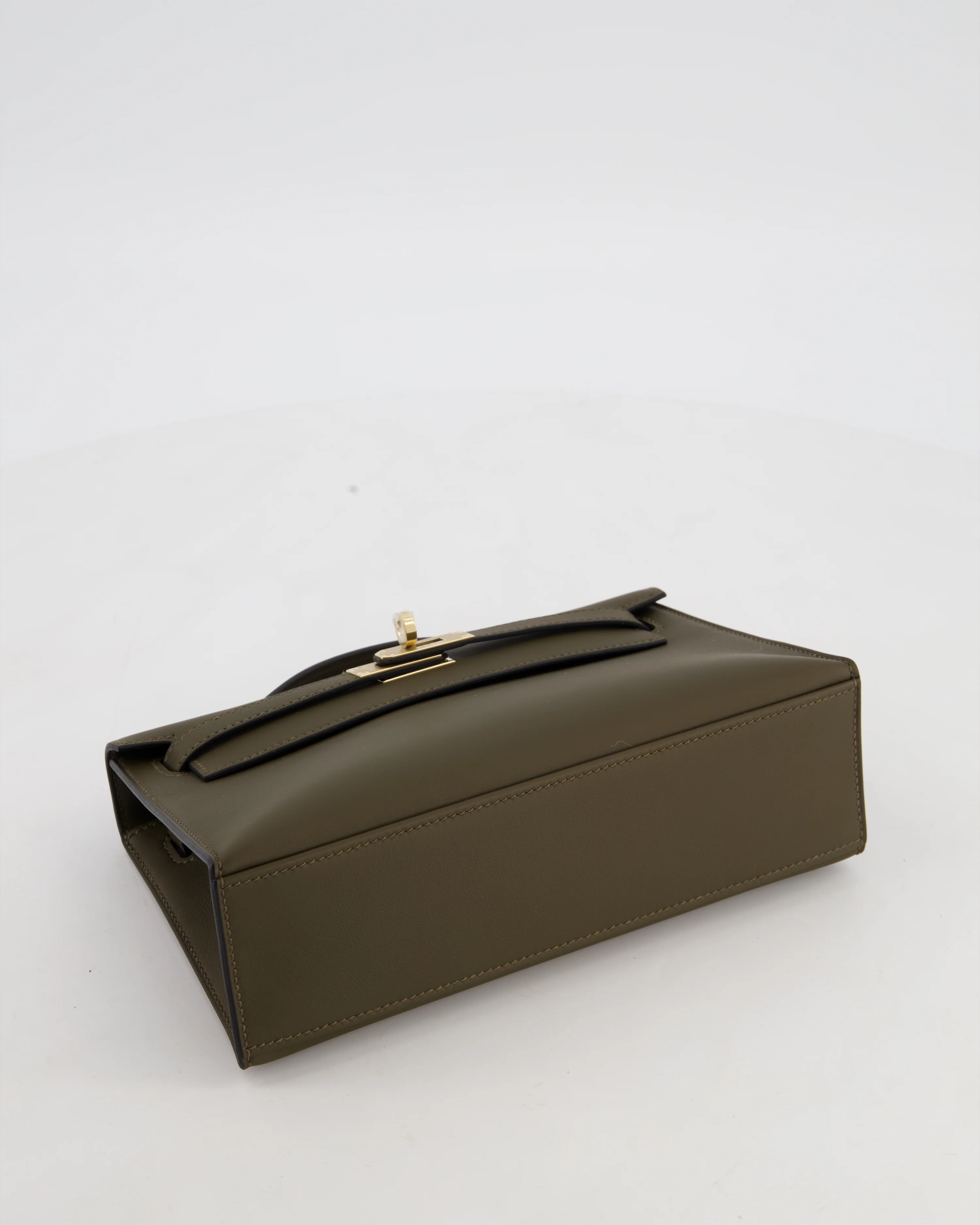 *NEW COLOUR* Hermès Mini Kelly Pochette Bag in Vert Loden Swift Leather and Permabrass Hardware - Image 18