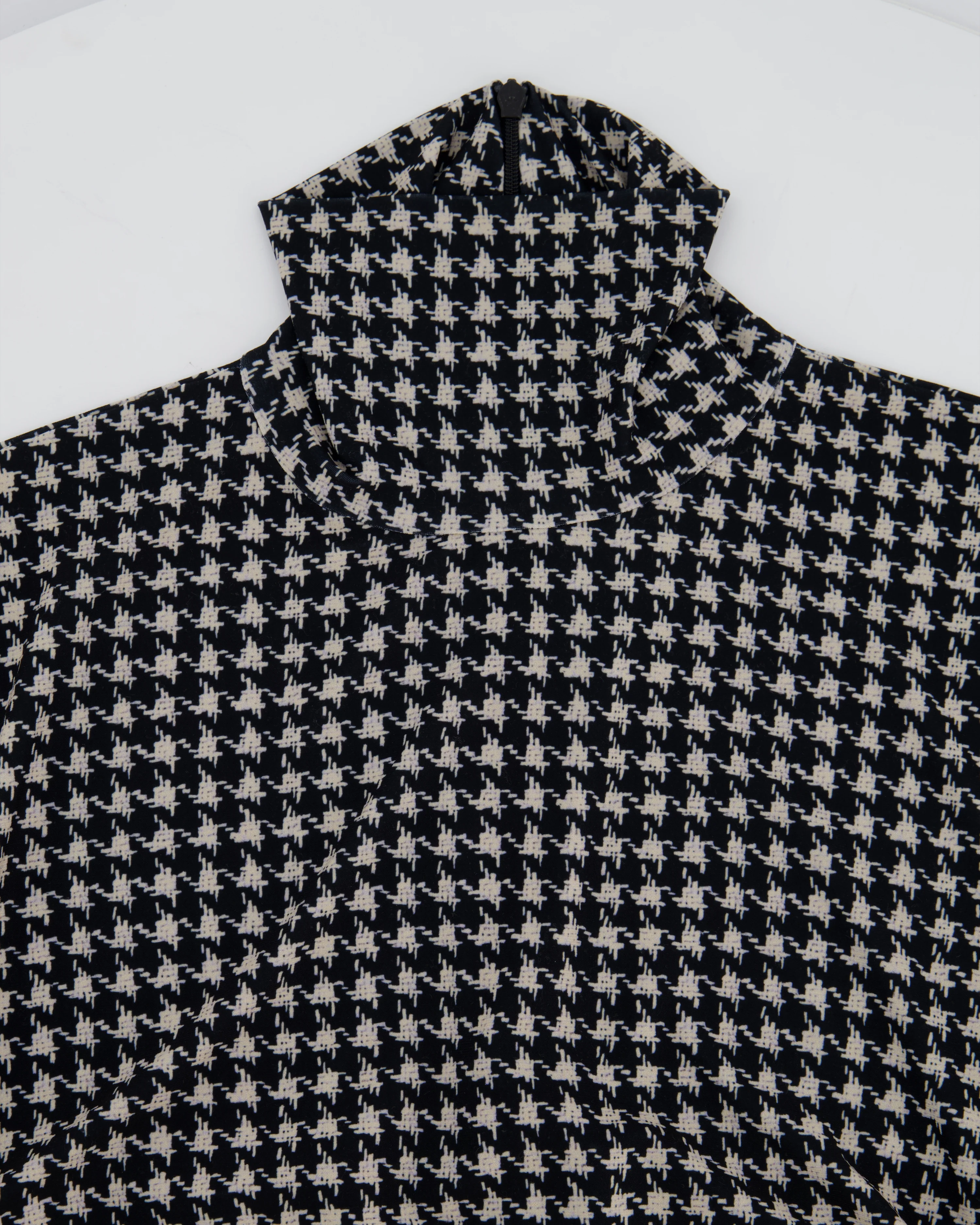 Norma Kamali Black and beige Houndstooth Ruched Long Sleeve Mini Dress Size S (UK 8) - Image 8