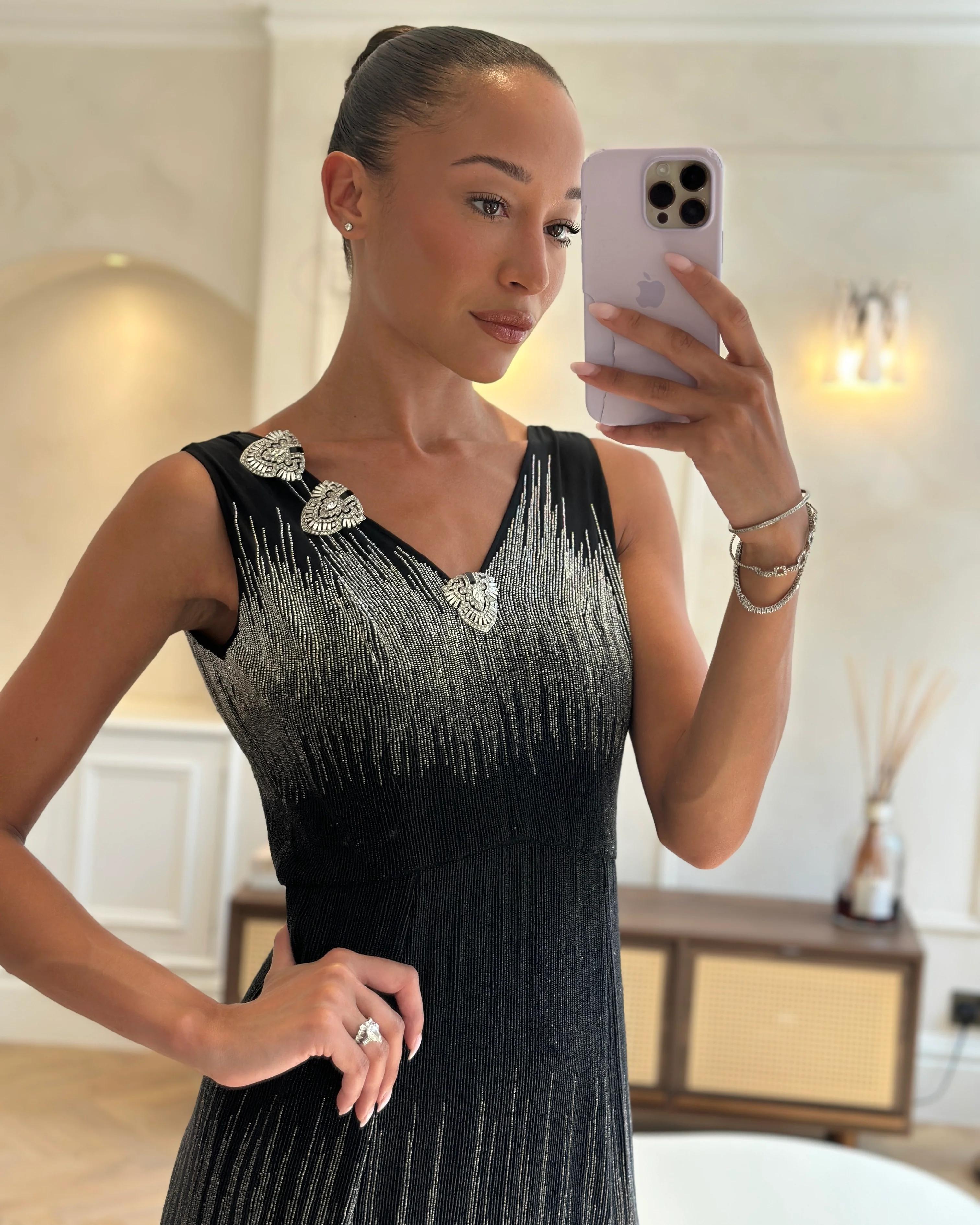 Oscar De La Renta Black and Silver Beaded Midi Dress With Crystal Applique Details Size US 4 (UK 8) - Image 6
