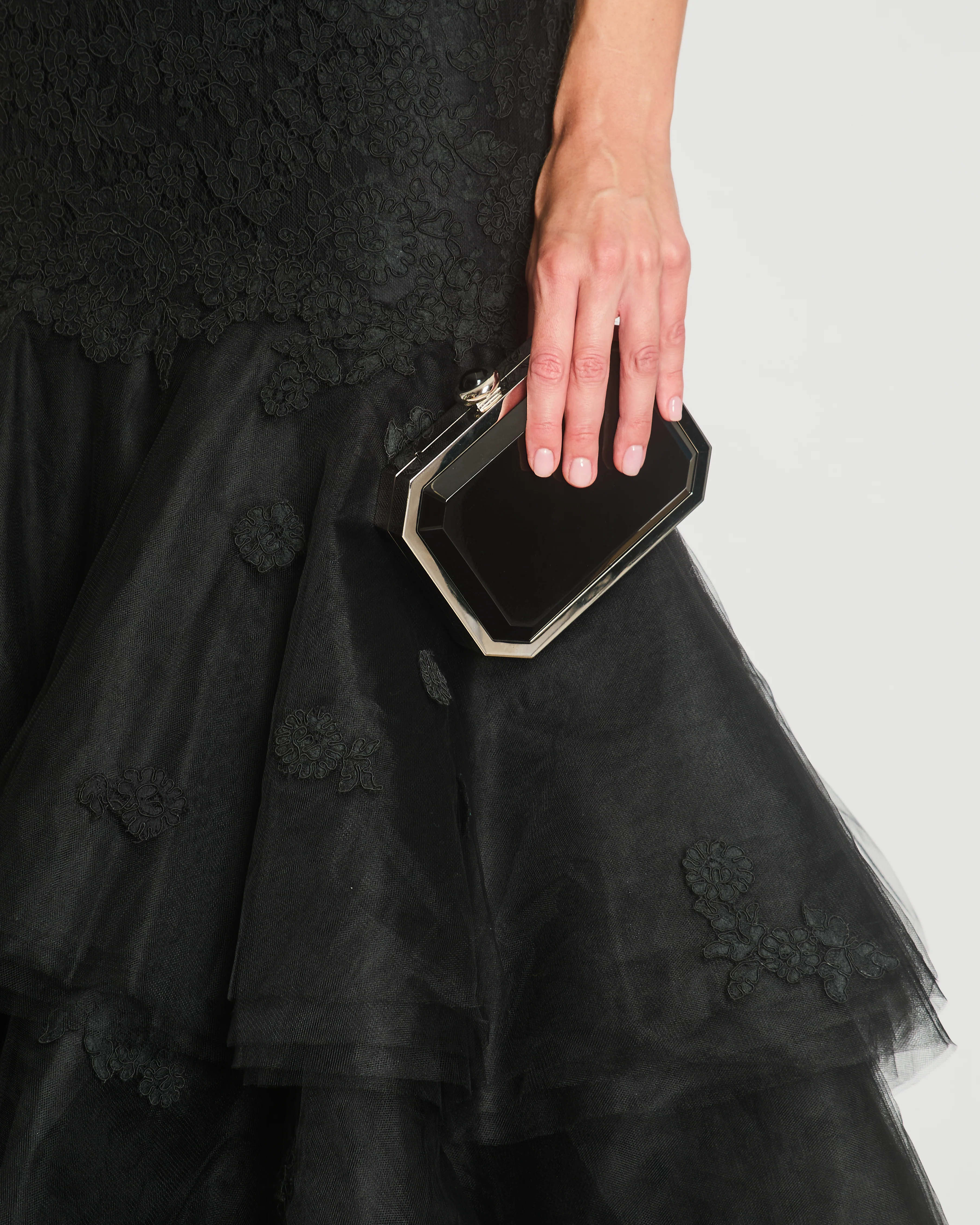 Oscar De La Renta Lace Sleeveless Maxi Gown Dress with Floral Lace Embellishment Details Size US 4 (UK 8) - Image 5