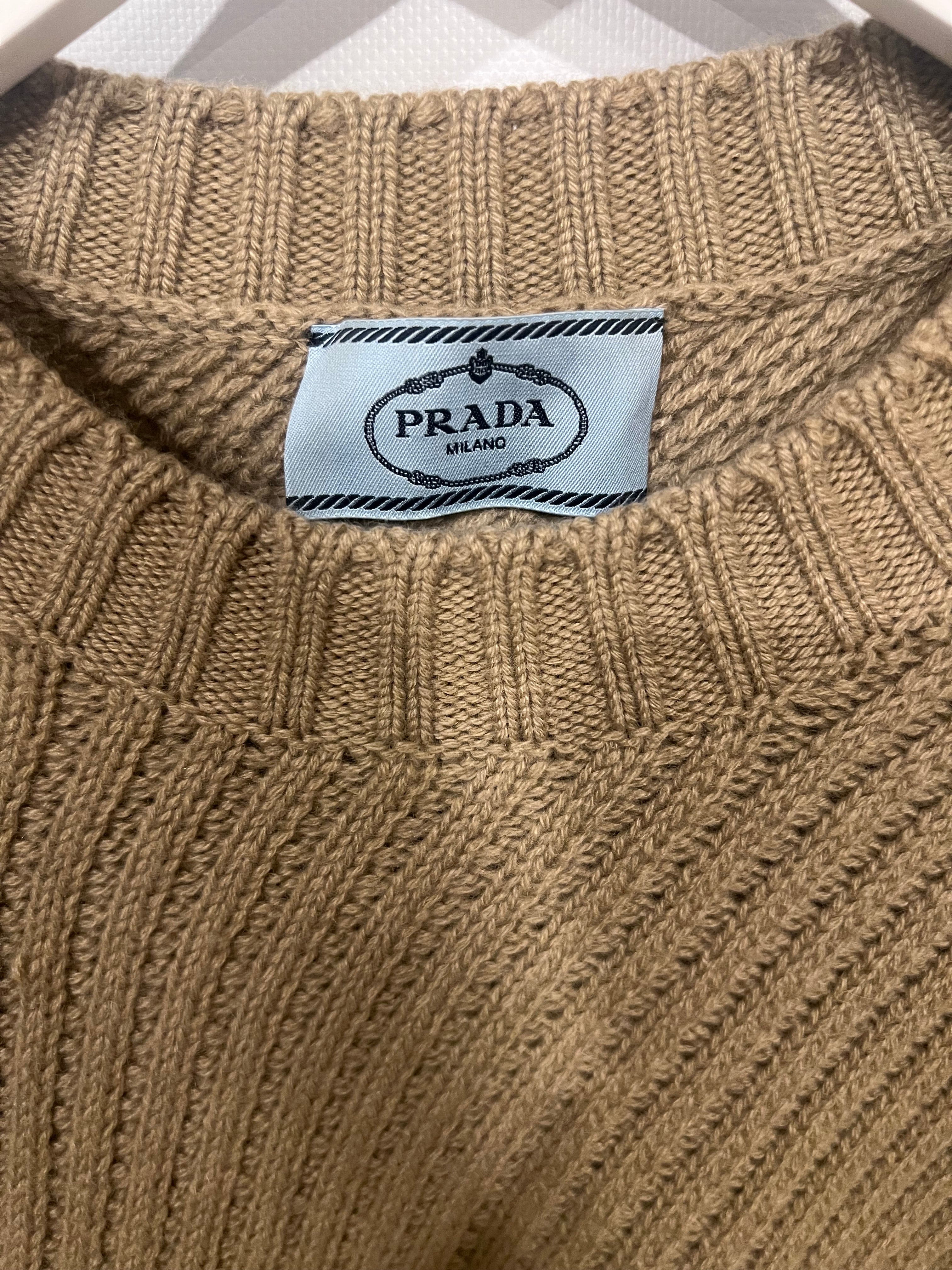 Prada Beige Cashmere Knit Puff-Sleeve Jumper Size IT 40 (UK 8) RRP £1,850 - Image 5