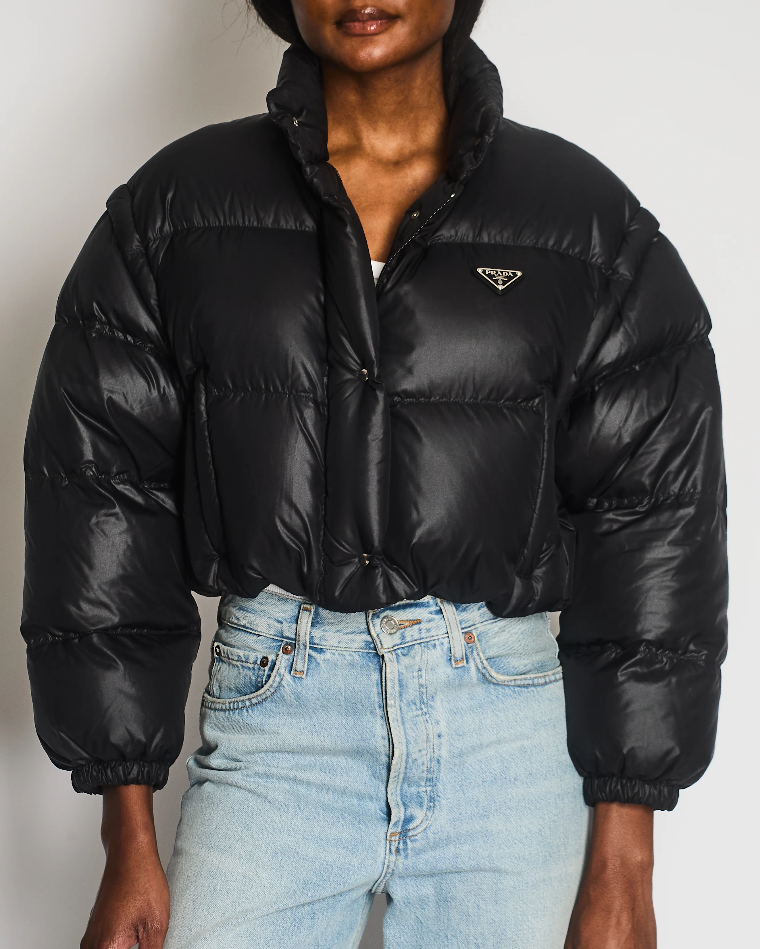 Prada Black Mat Re-Nylon Cropped Puffer Jacket with Detachable Sleeves IT 38 (UK 6) RRP £1840 - Image 4