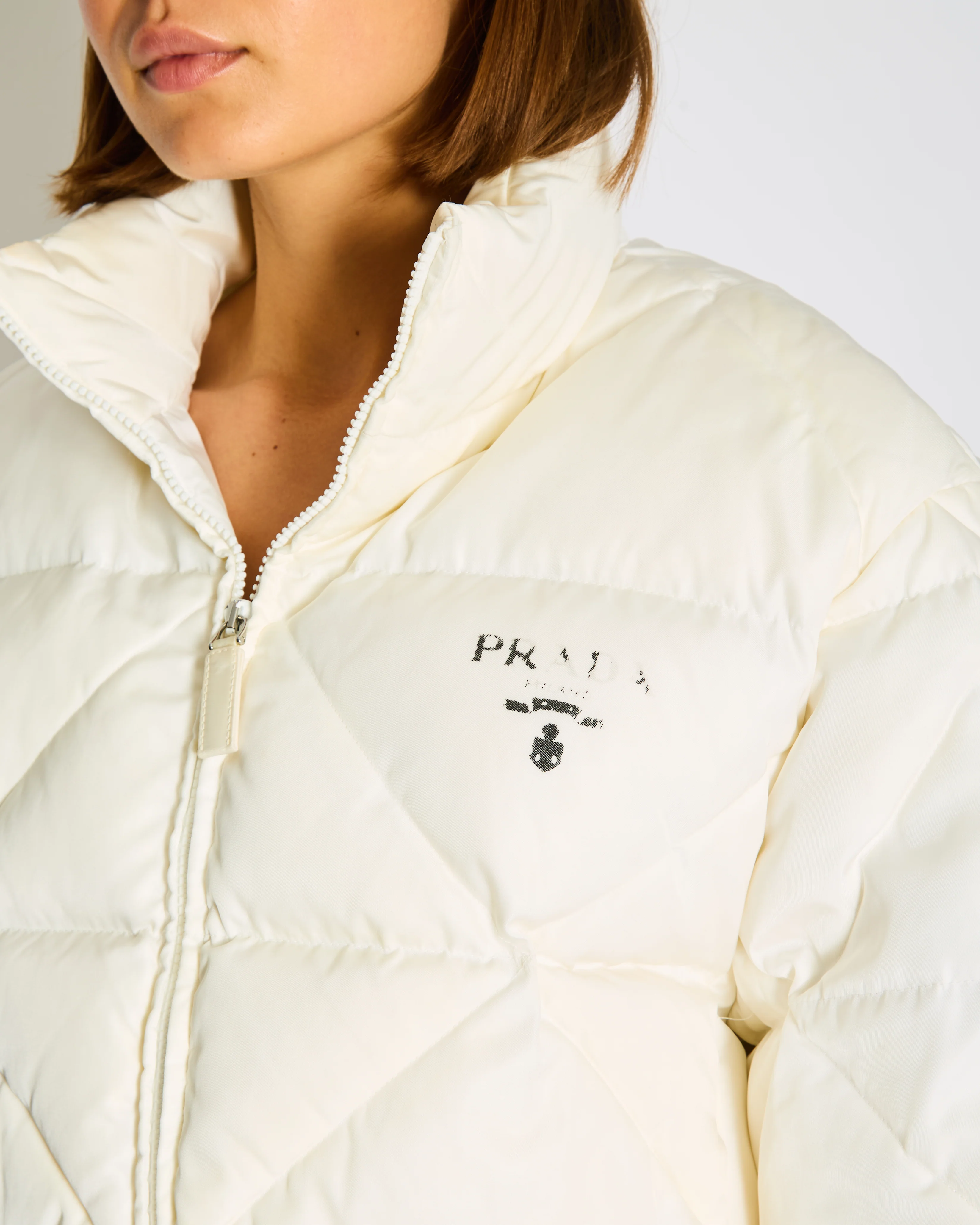 Prada White Cropped Hooded Quilted Down Re-Nylon Puffer Jacket Size IT 40 (UK 8) - Image 2