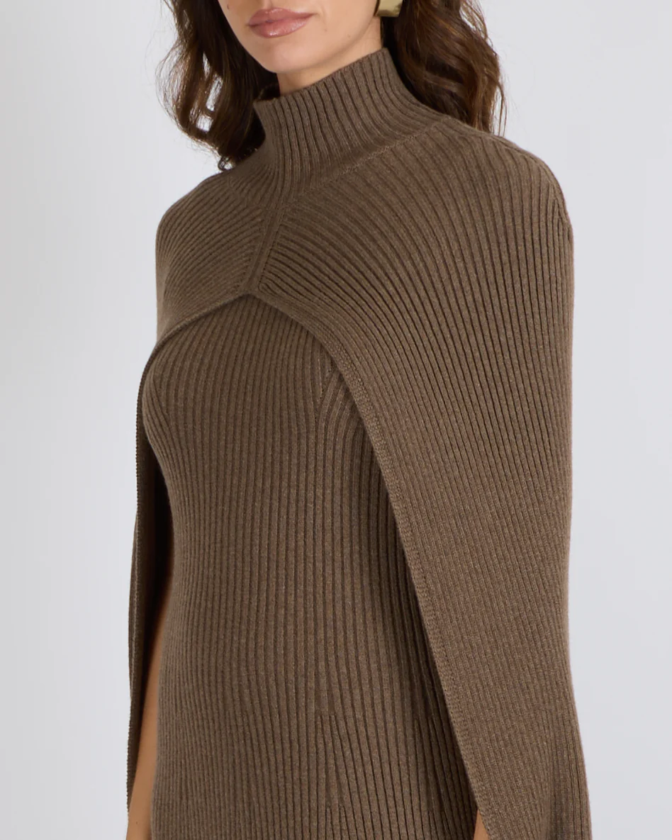 Ralph Lauren Fall 2024 Purple Label Brown Cashmere Knitted Sleeveless Maxi Dress and Cape Set Size M (UK 10) RRP £3,900 - Image 3