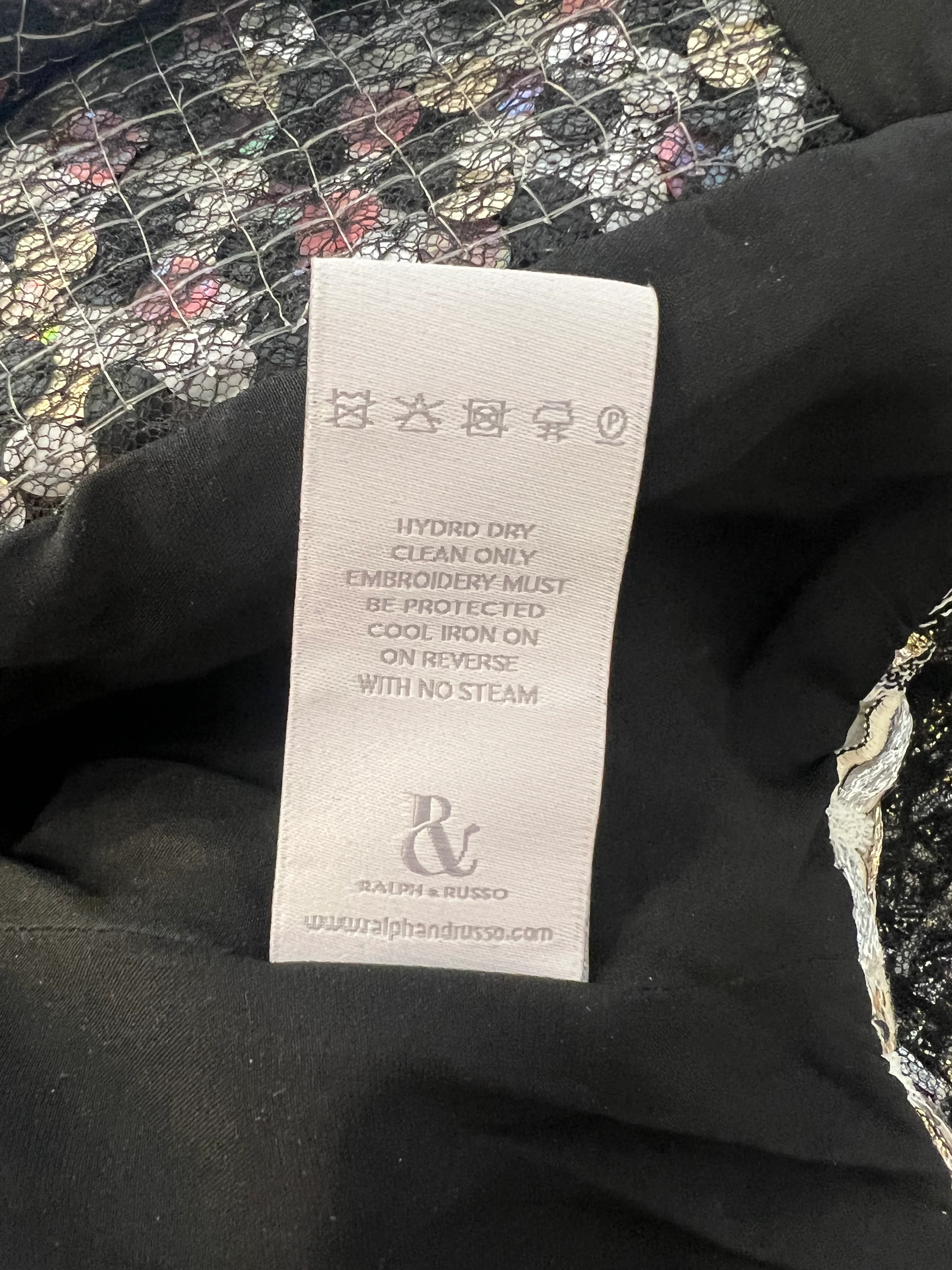Ralph & Russo Black and Multi-Colour Tweed Sequin Top and Mini Skirt Set with Textured Gold Buttons Size FR 38/40 (UK 10/12) - Image 12