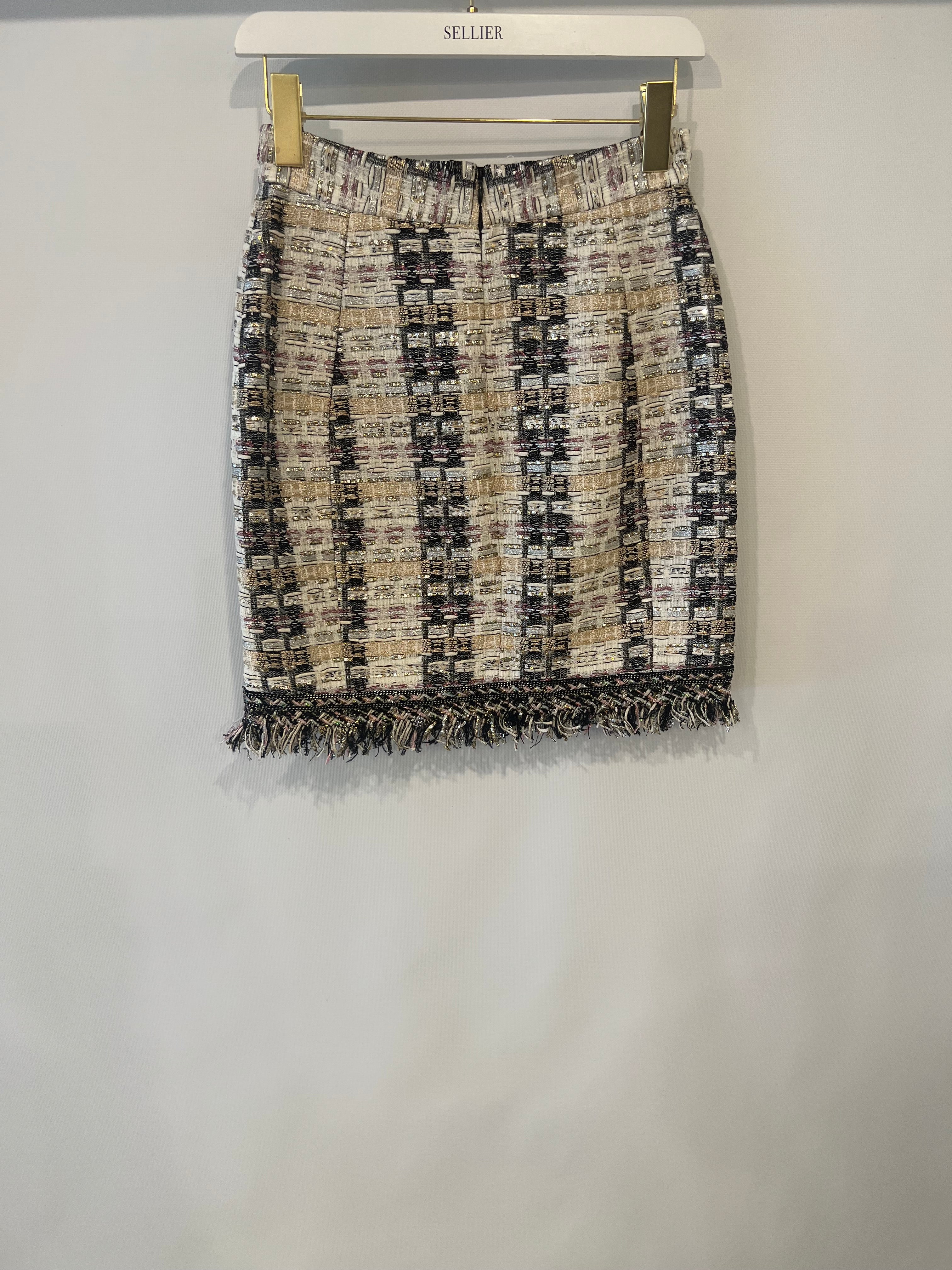 Ralph & Russo Black and Multi-Colour Tweed Sequin Top and Mini Skirt Set with Textured Gold Buttons Size FR 38/40 (UK 10/12) - Image 21