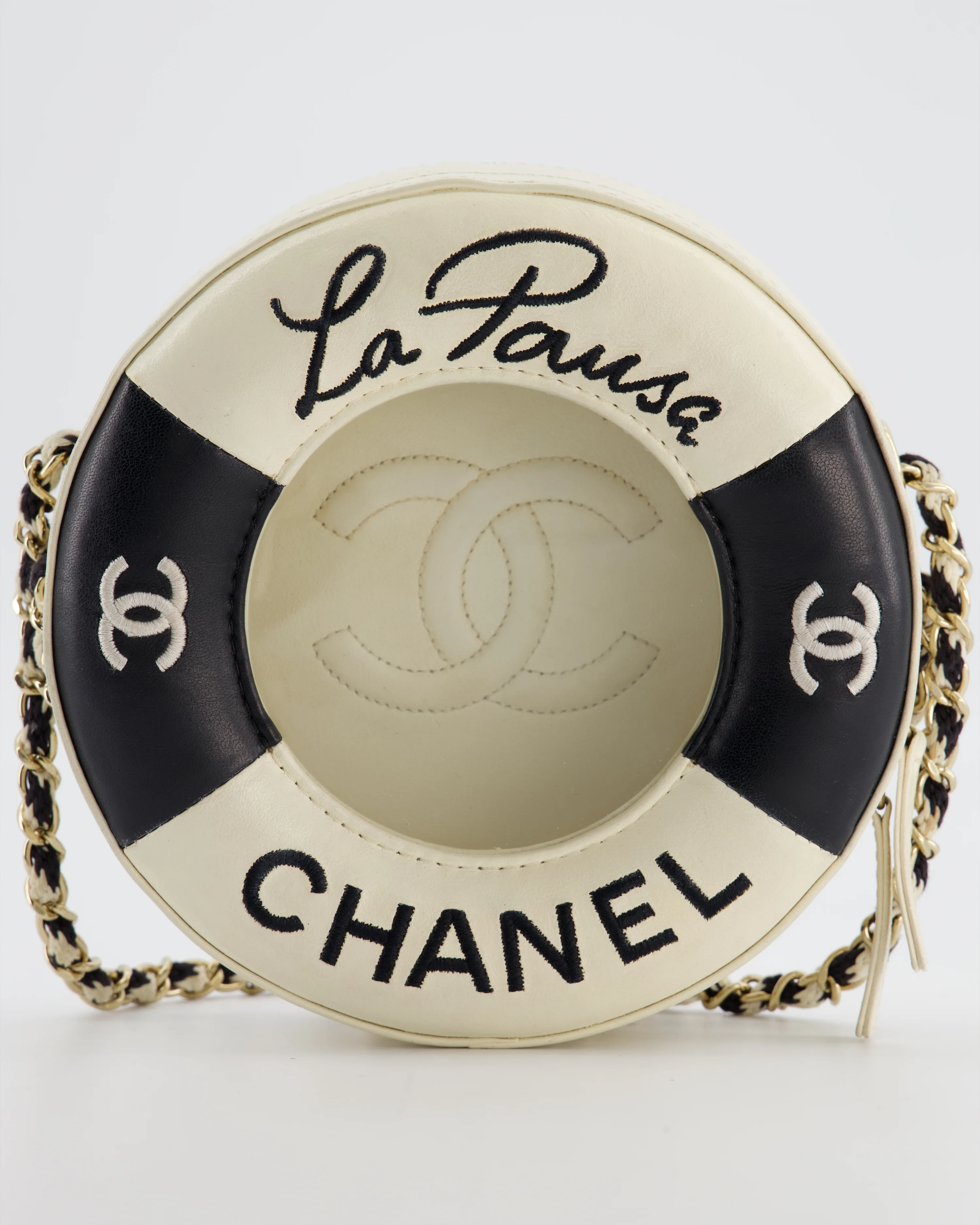 *RARE & FIRE PRICE* Chanel La Pausa Coco Lifesaver Bag in Black and White with Champagne Gold Hardware - Image 21