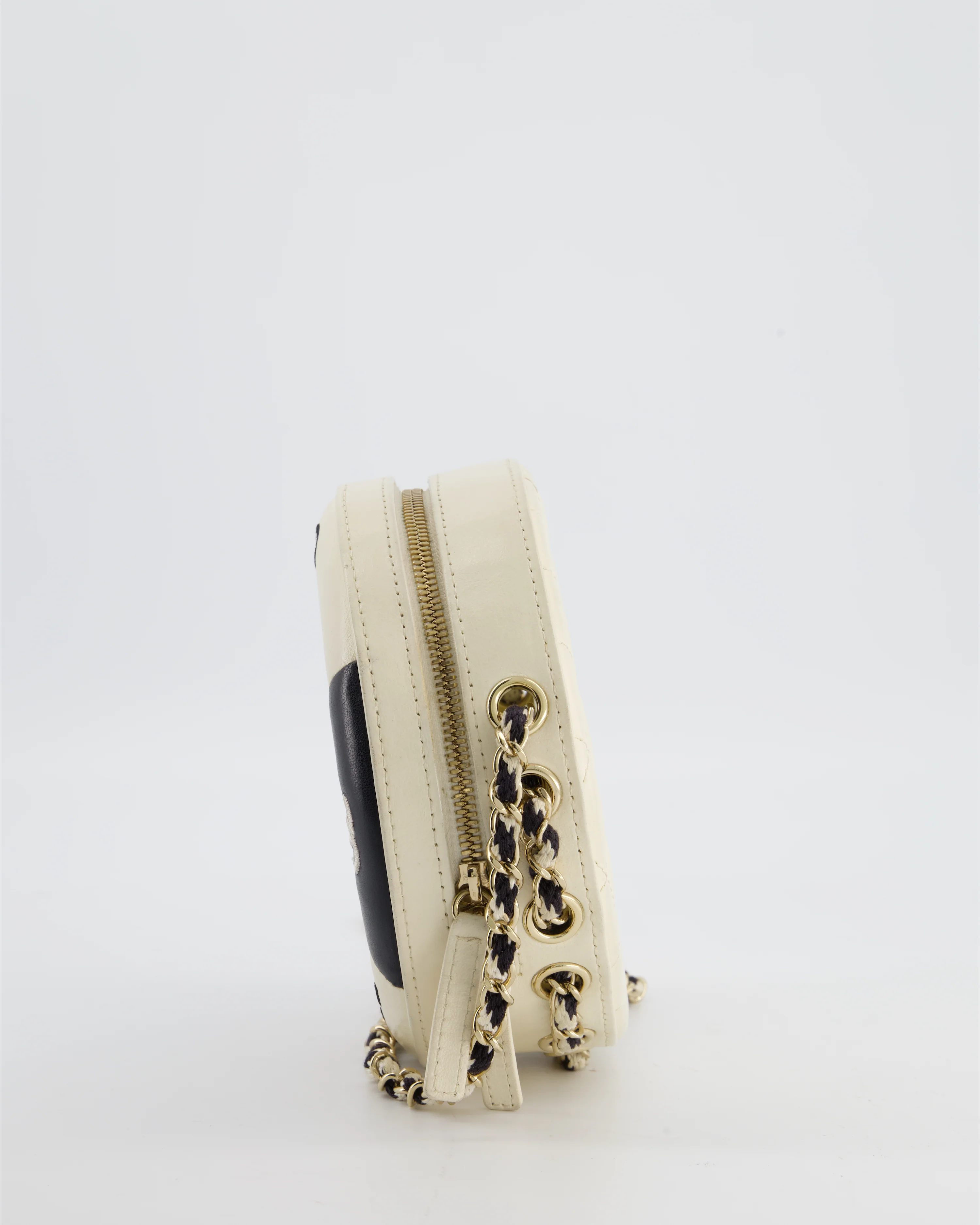 *RARE & FIRE PRICE* Chanel La Pausa Coco Lifesaver Bag in Black and White with Champagne Gold Hardware - Image 7