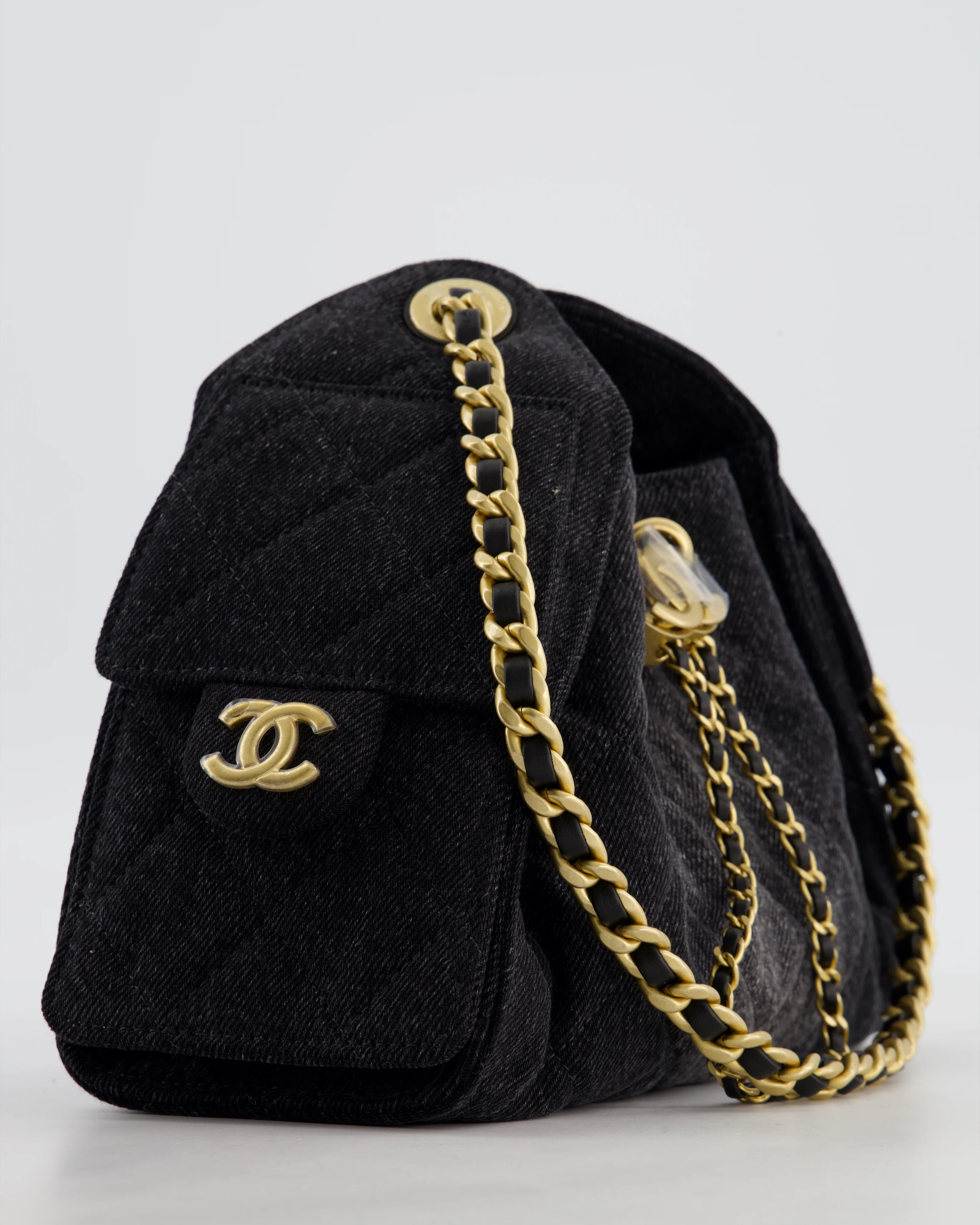 *RARE* Chanel 26C Mini 25 Handbag in Black Denim with Brushed Gold Hardware - Image 11