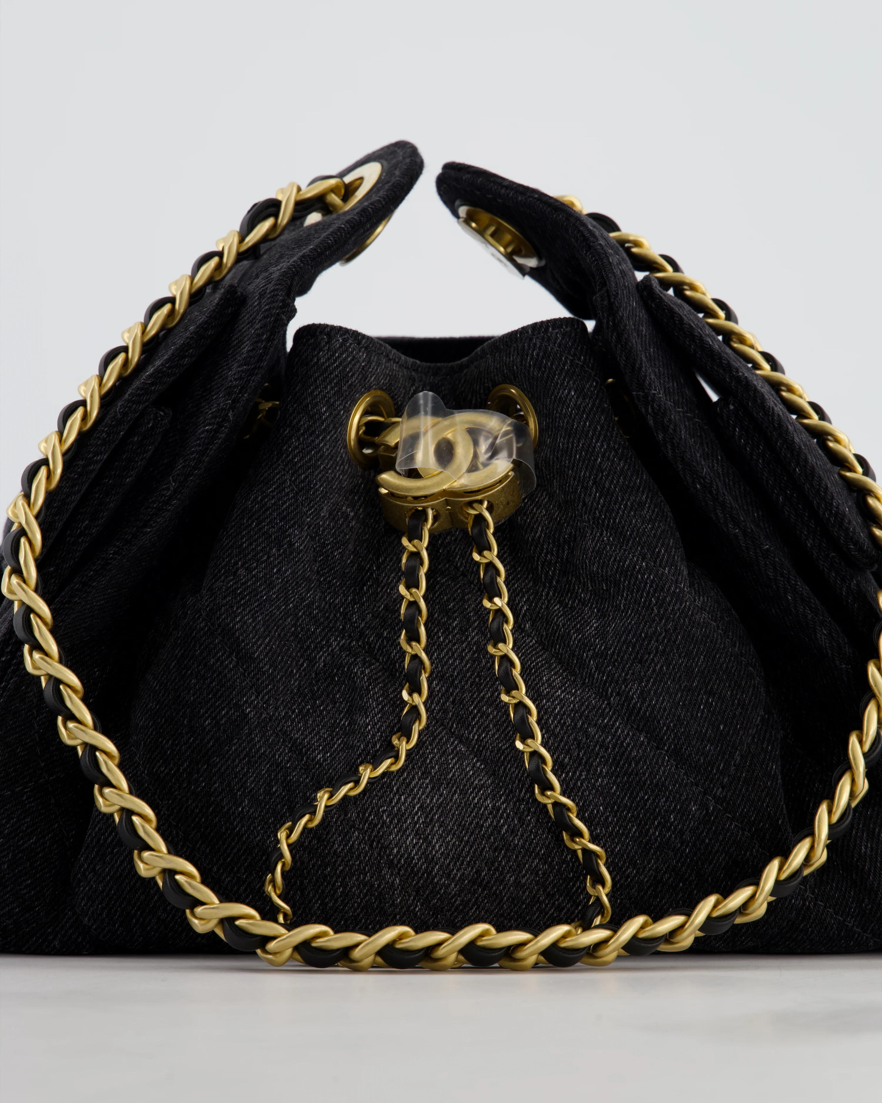 *RARE* Chanel 26C Mini 25 Handbag in Black Denim with Brushed Gold Hardware - Image 15
