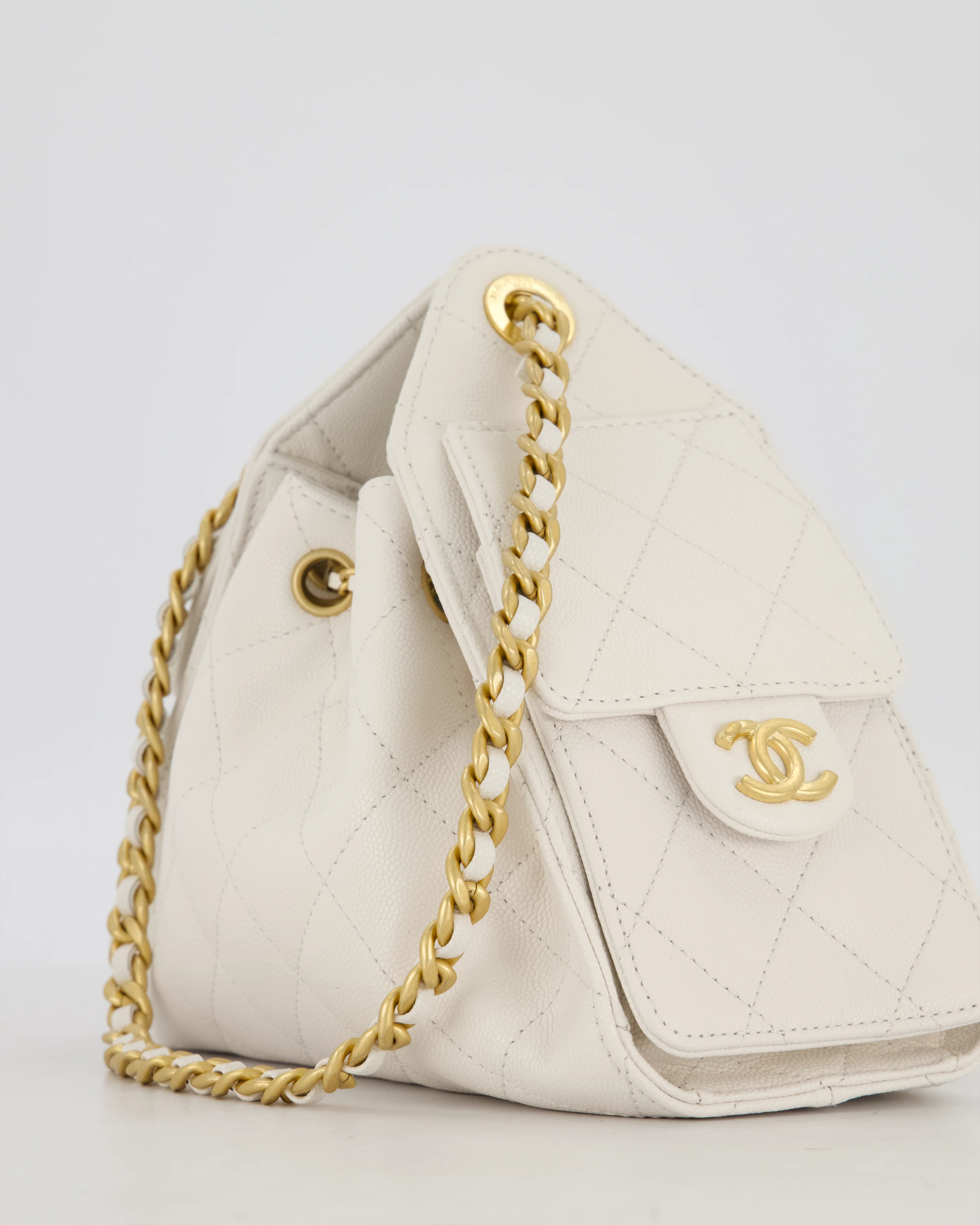 *RARE* Chanel 26C Mini 25 Handbag in White Caviar Leather with Gold Hardware - Image 14
