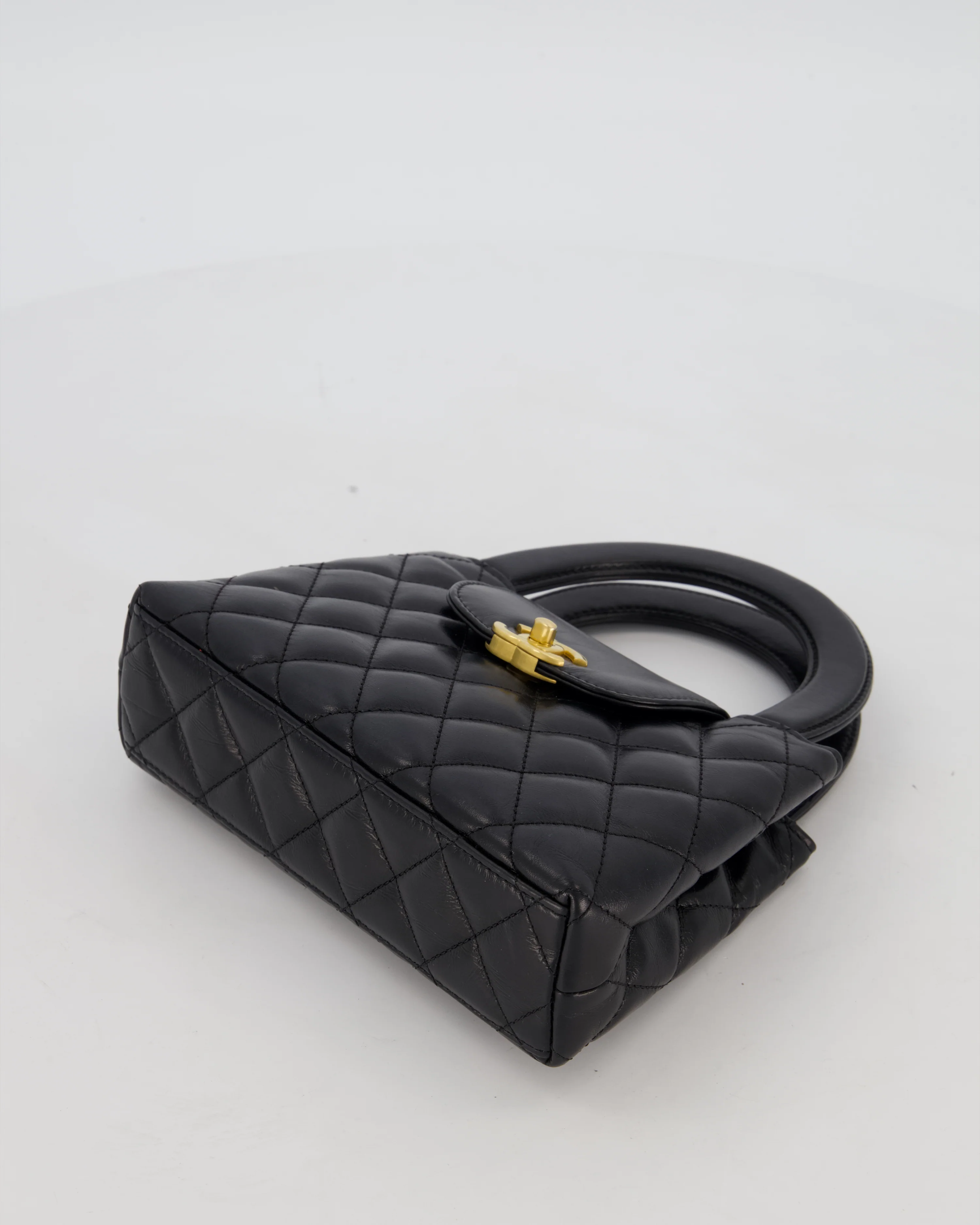 *RARE* Chanel Black Kelly Shopping Bag in Aged Calfskin Leather with Brushed Antique Gold Hardware - Image 18
