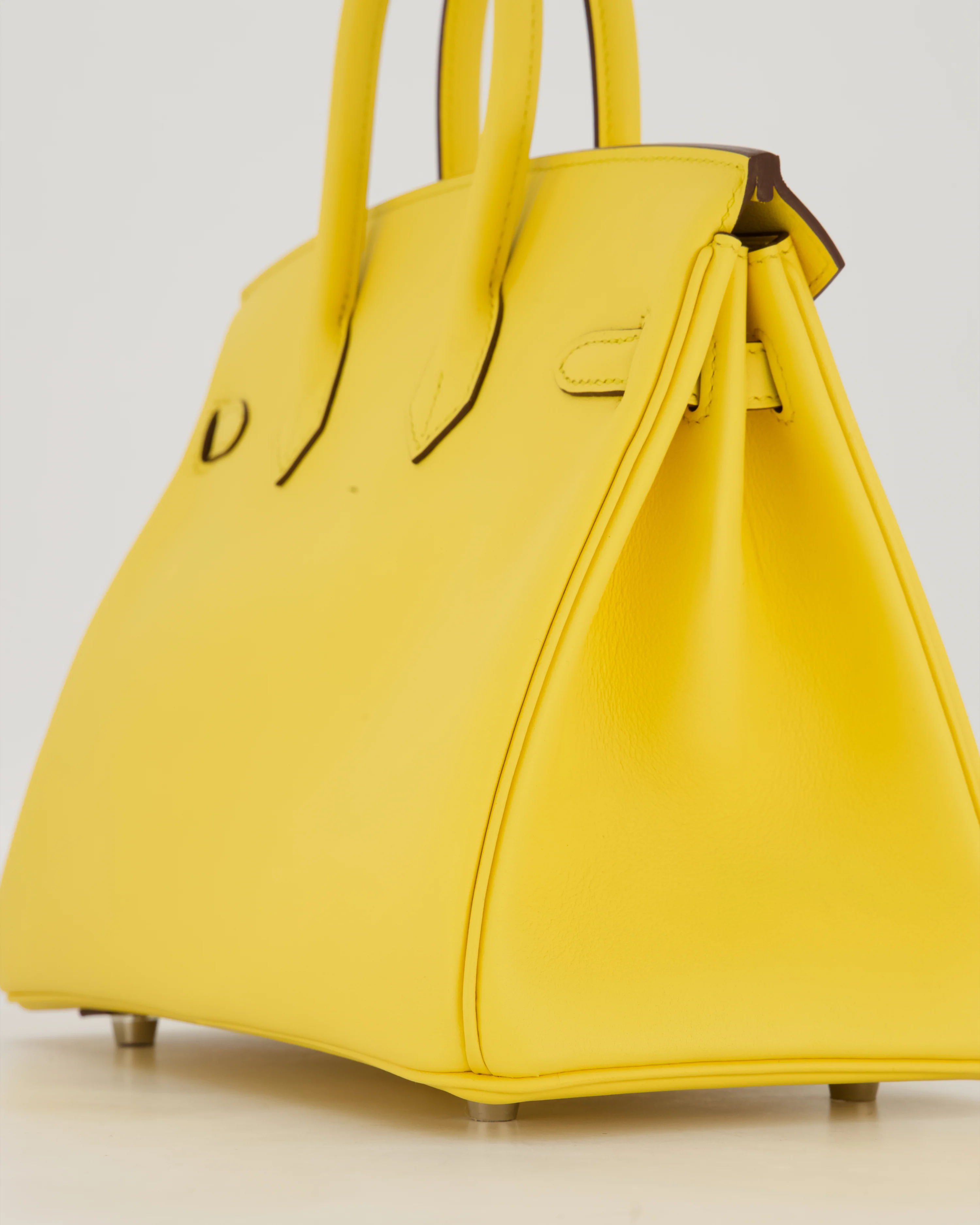 *RARE COLOUR* Hermès Birkin 25 Retourne Bag in Jaune Mango Swift Leather with Palladium Hardware - Image 12