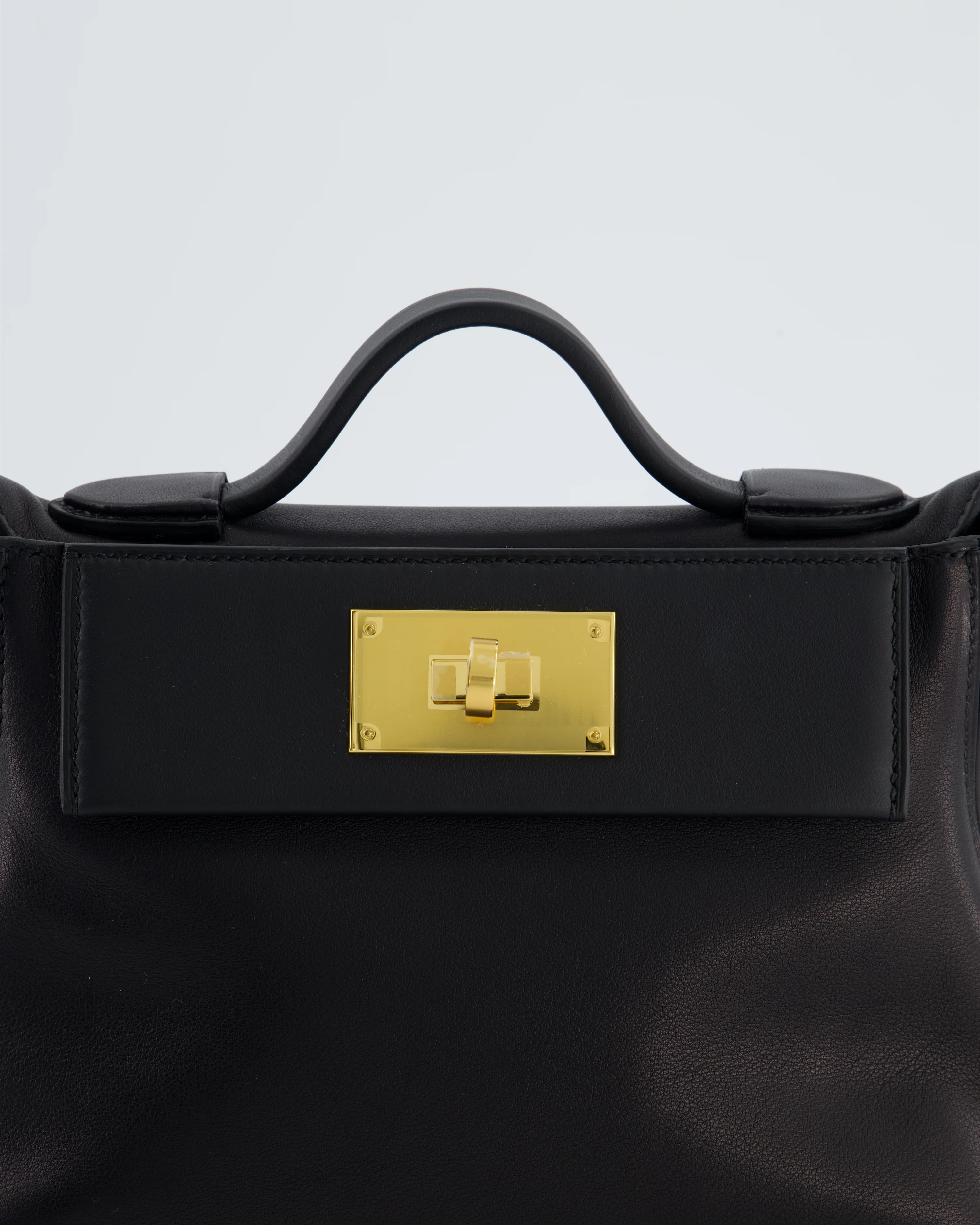 *RARE* Hermès 24/24 21 Bag in Noir Volupto and Noir Swift Leather with Gold Hardware - Image 19