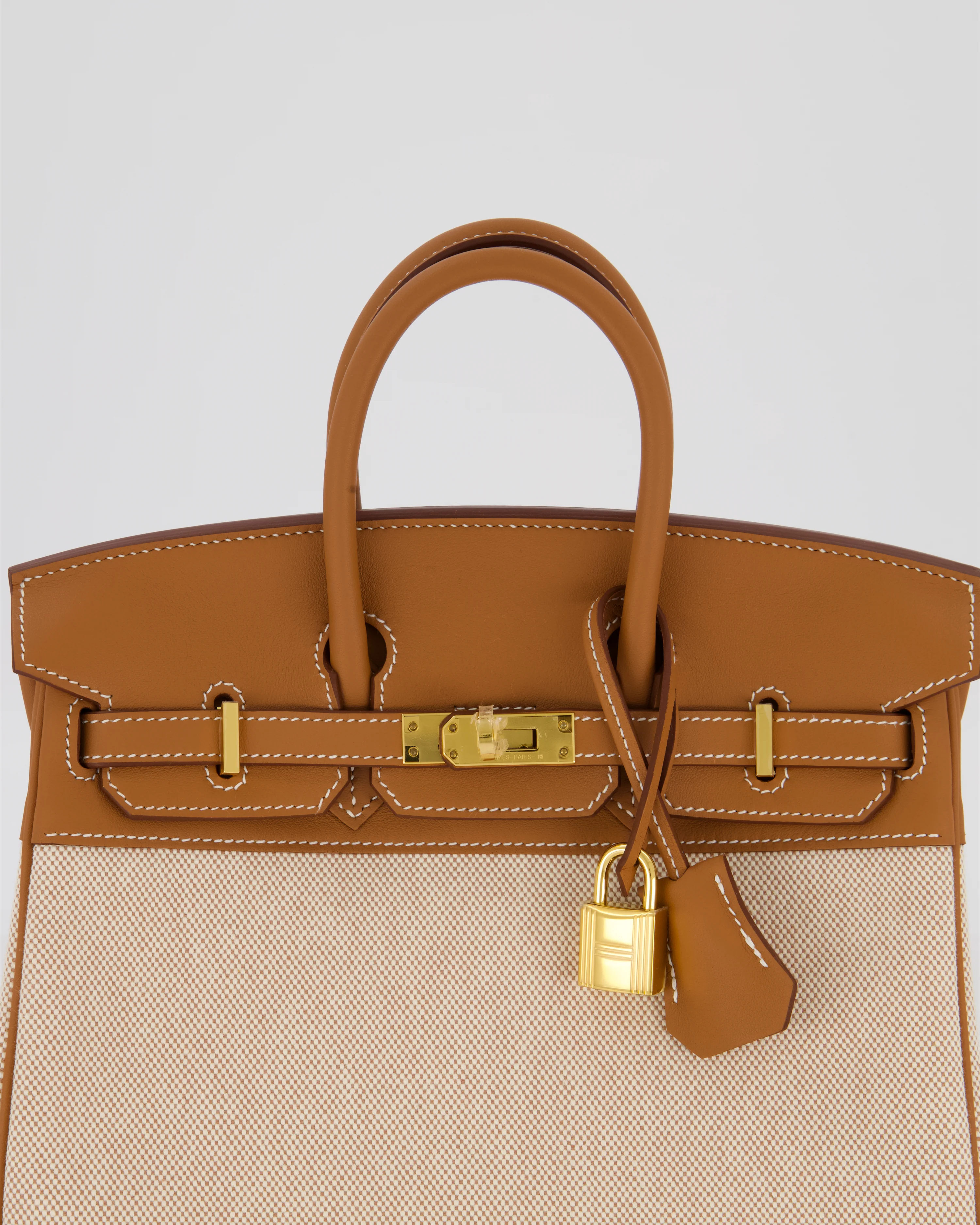 *RARE* Hermès Birkin 25 Retourne Bag in Ecru/Beige Toile H Canvas and Gold Swift Leather with Gold Hardware - Image 14