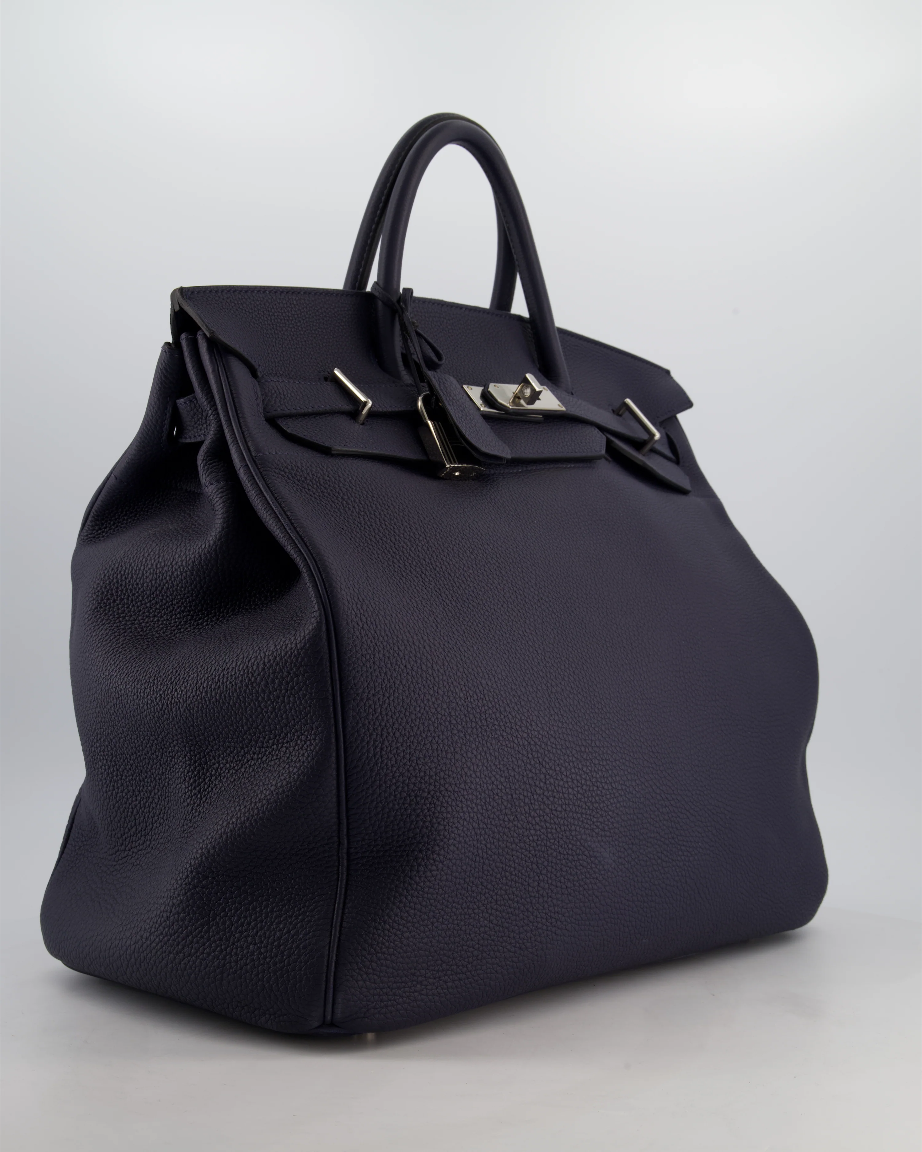 *RARE* Hermès HAC Bag 40 in Bleu Abysse Togo Leather With Palladium Hardware - Image 2