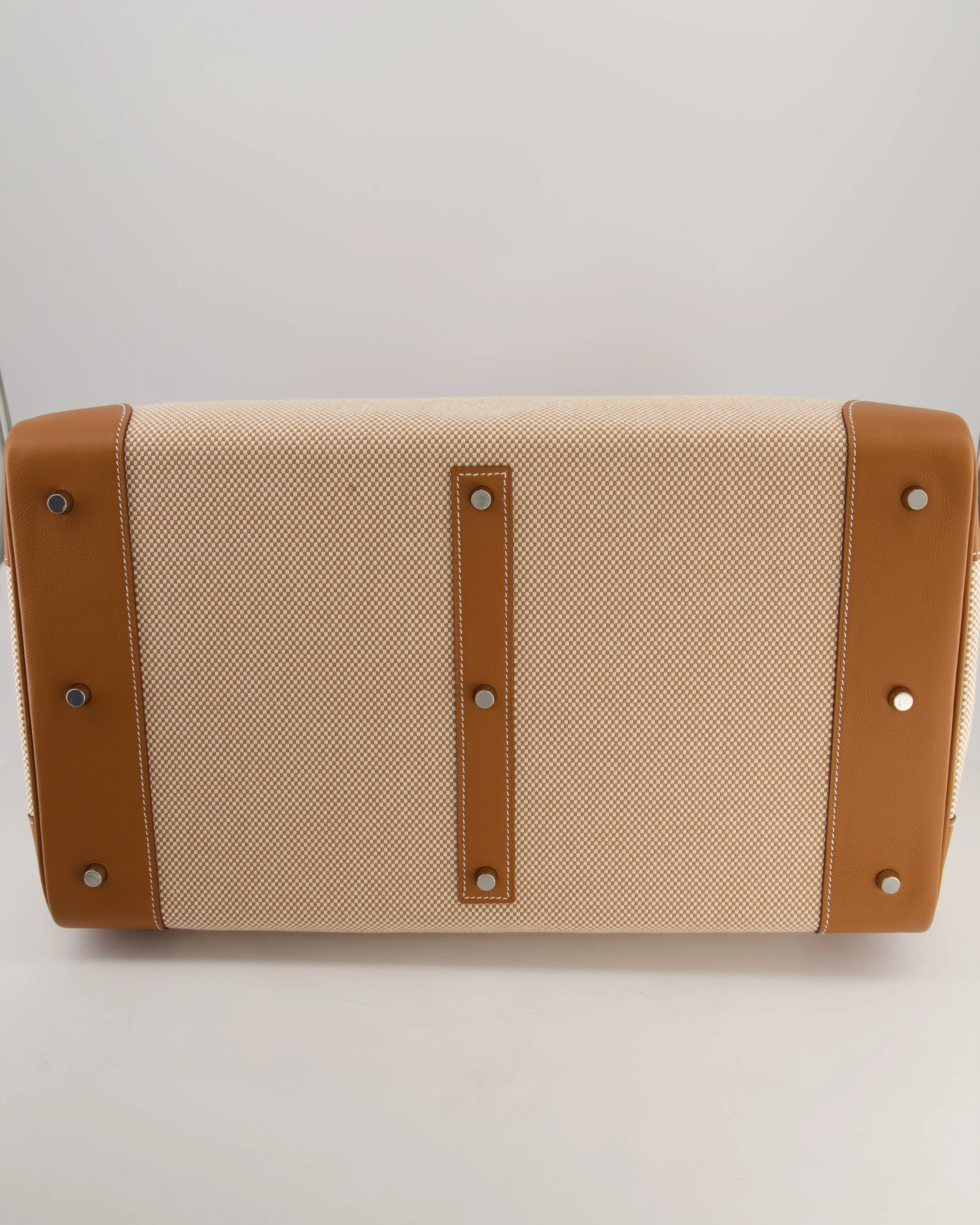 *RARE* Hermès Haut à Courroies HAC 50 Bag in Gold Evercolour Leather & Écru/Beige Toile Cross Canvas with Palladium Hardware - Image 18