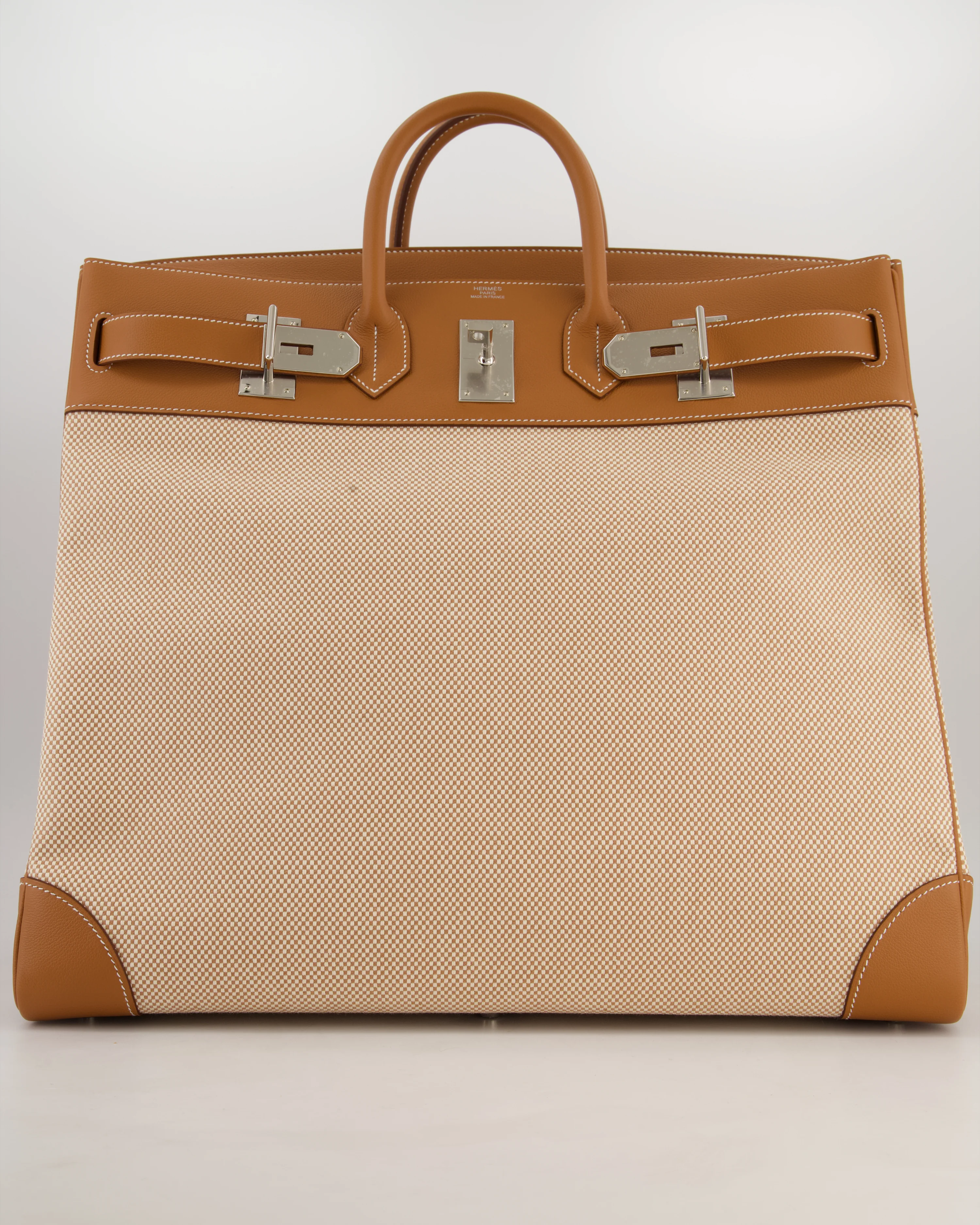 *RARE* Hermès Haut à Courroies HAC 50 Bag in Gold Evercolour Leather & Écru/Beige Toile Cross Canvas with Palladium Hardware - Image 22