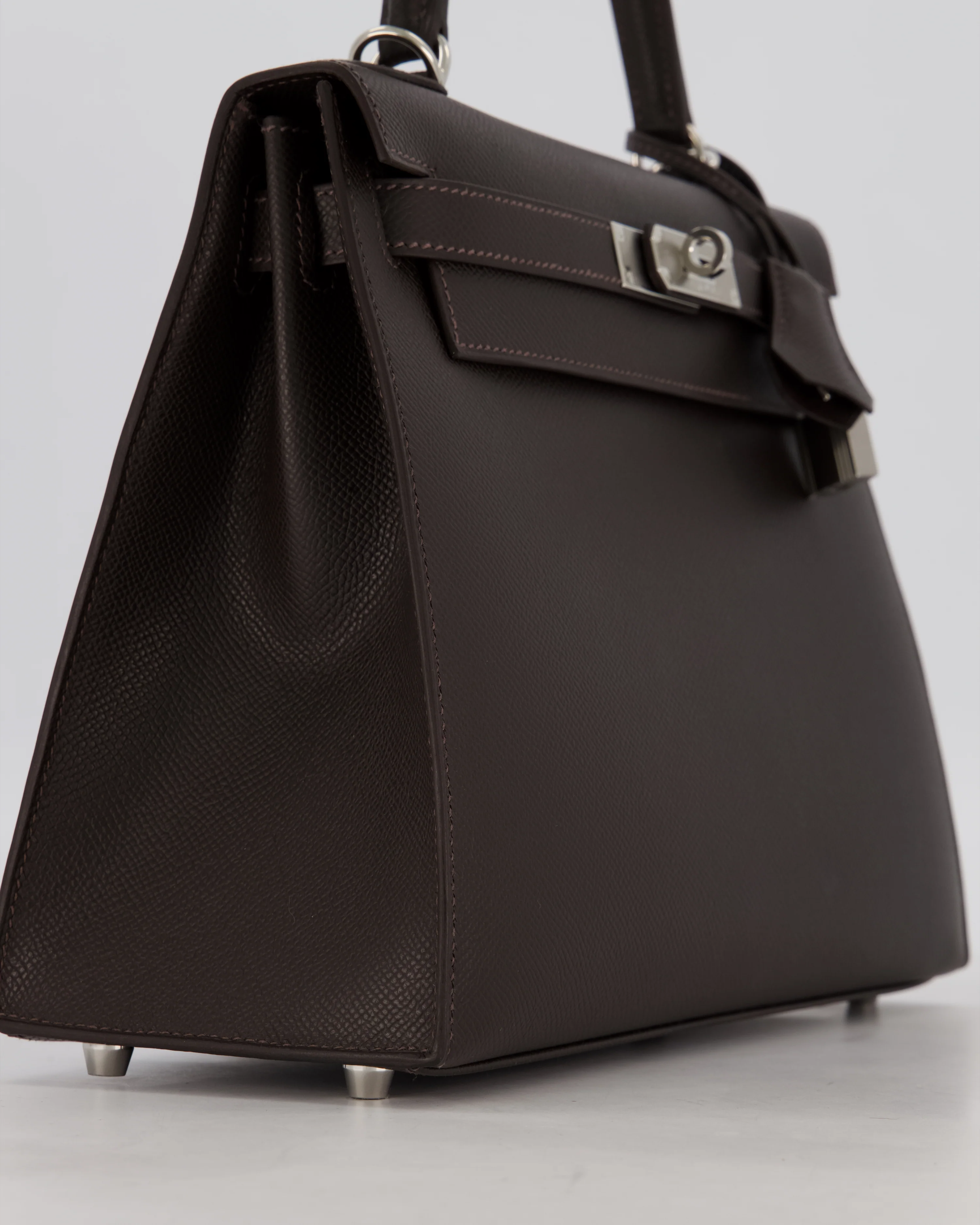*RARE* Hermès Kelly 28 Sellier Bag in Bai Brun Epsom Leather with Palladium Hardware - Image 11
