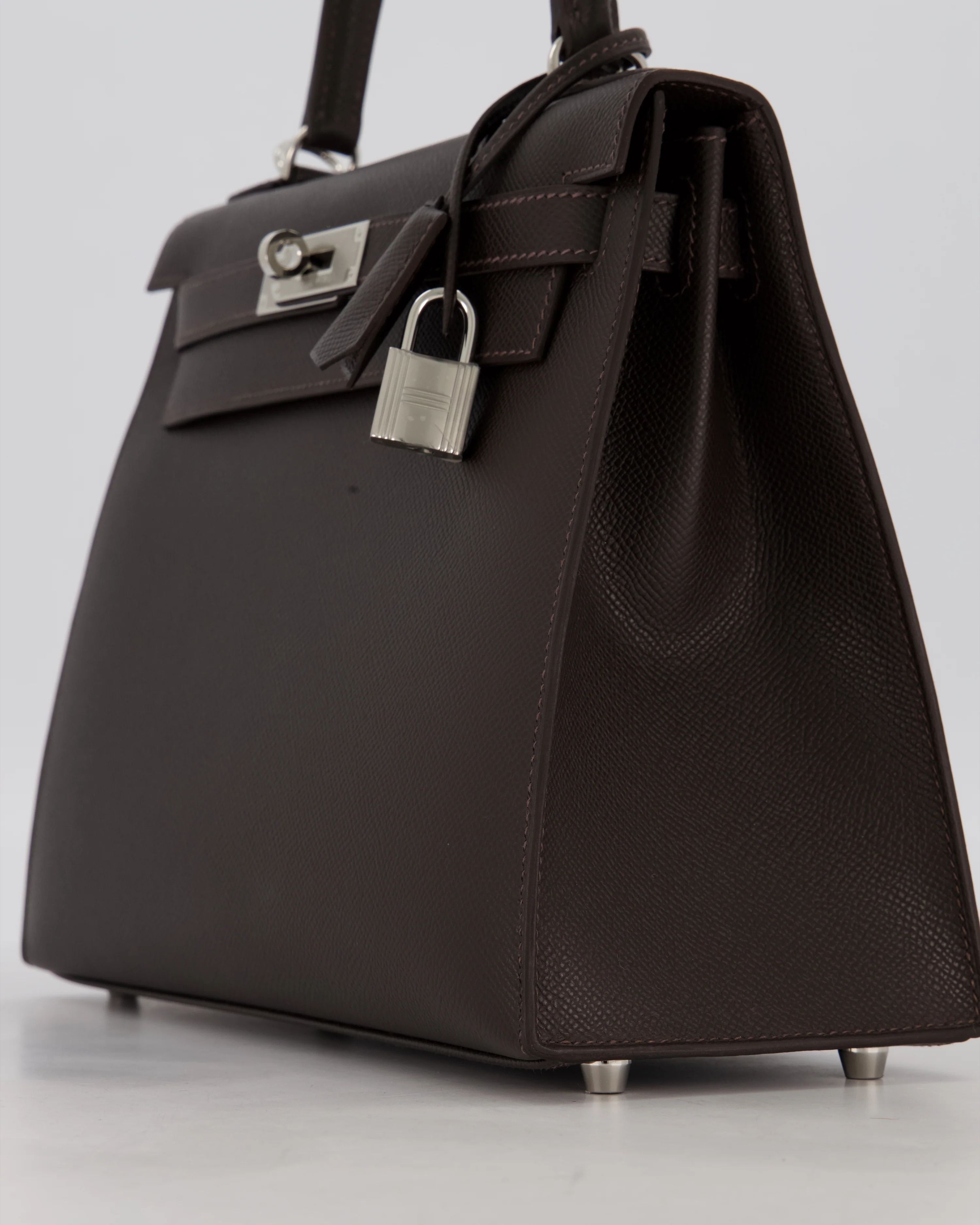 *RARE* Hermès Kelly 28 Sellier Bag in Bai Brun Epsom Leather with Palladium Hardware - Image 13