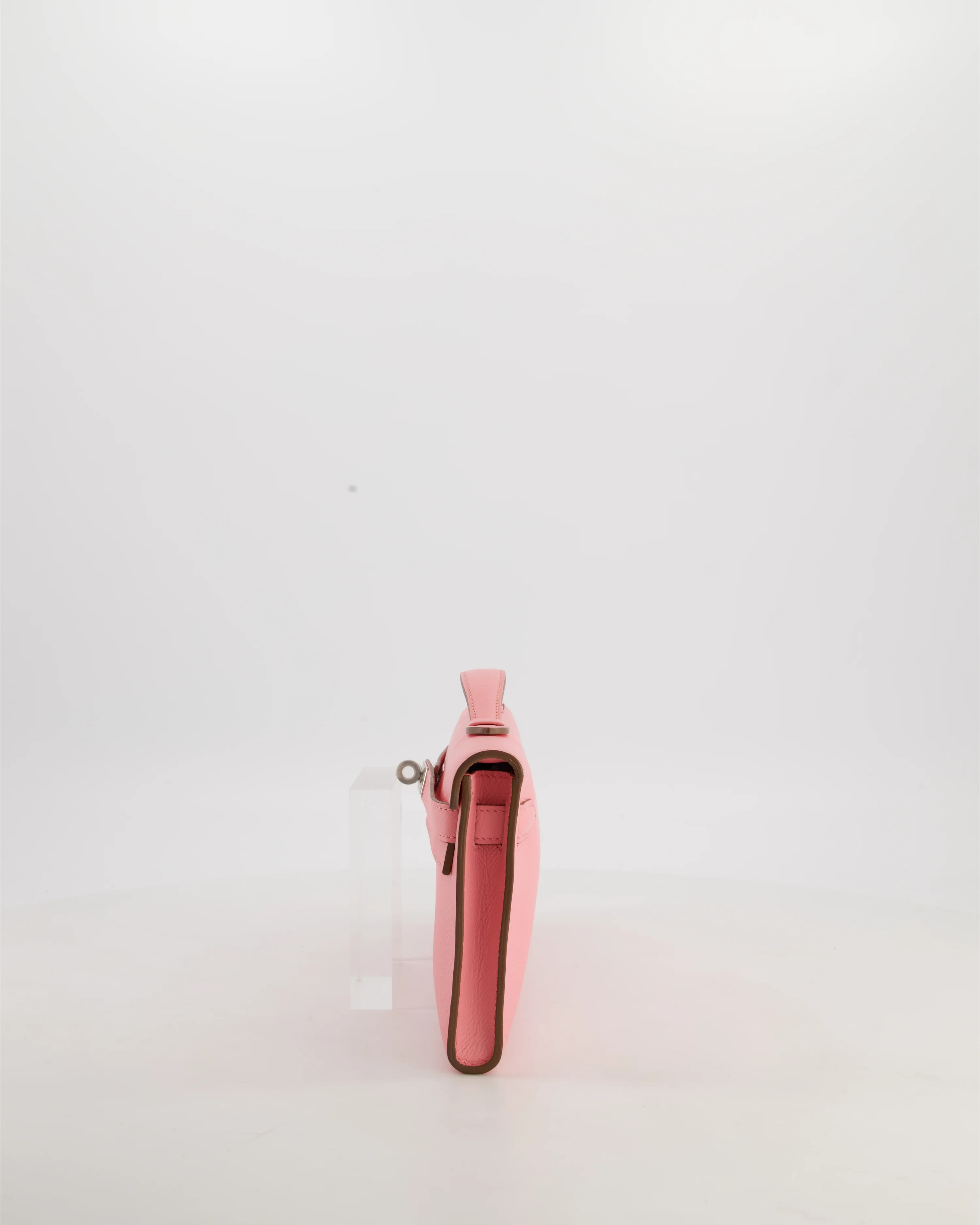 *RARE* Hermès Kelly Cut Bag in Rose Confetti Epsom Leather with Palladium Hardware - Image 13