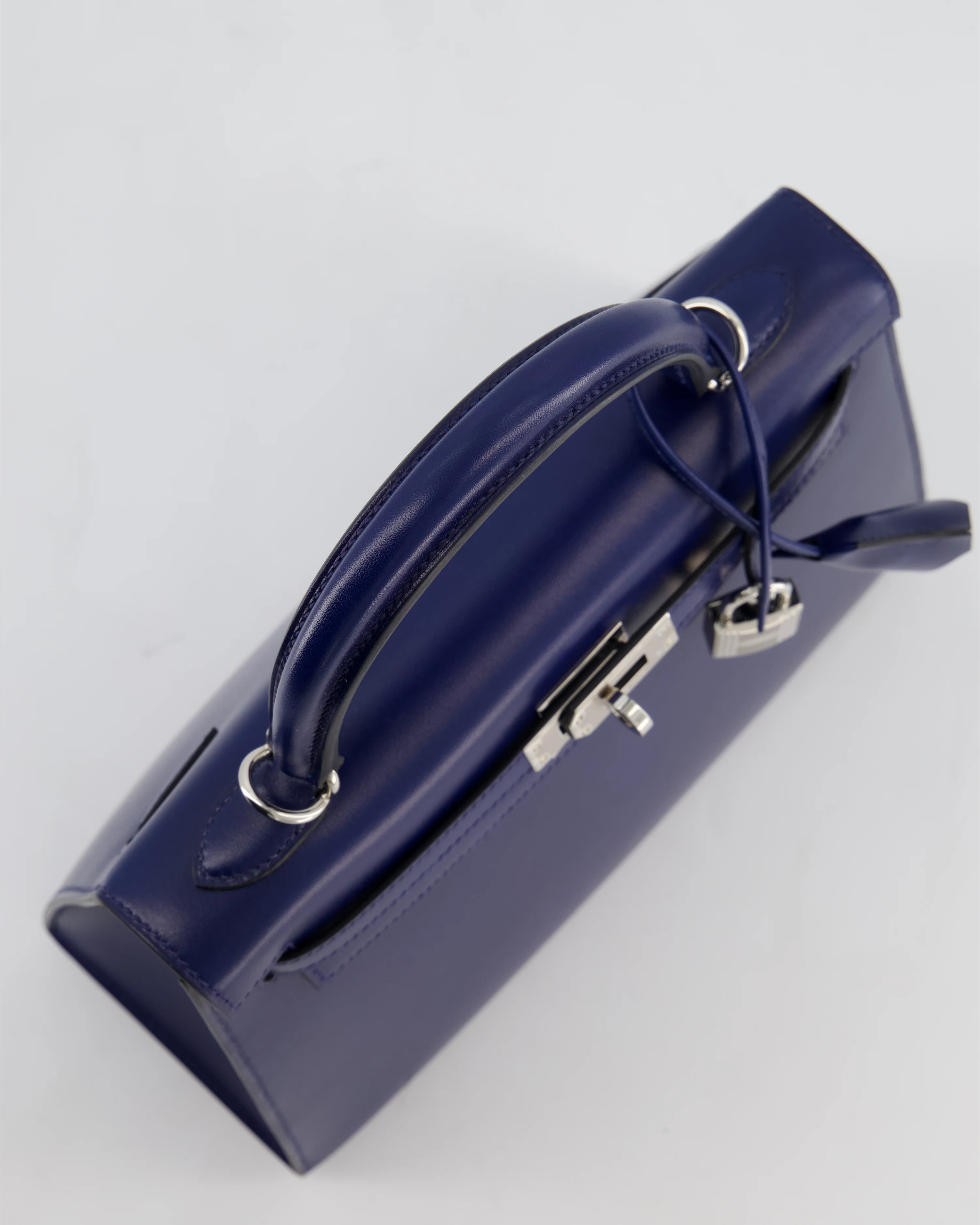 *RARE* Hermès Kelly 25 Sellier Bag in Bleu Saphir Box Leather with Palladium Hardware - Image 16