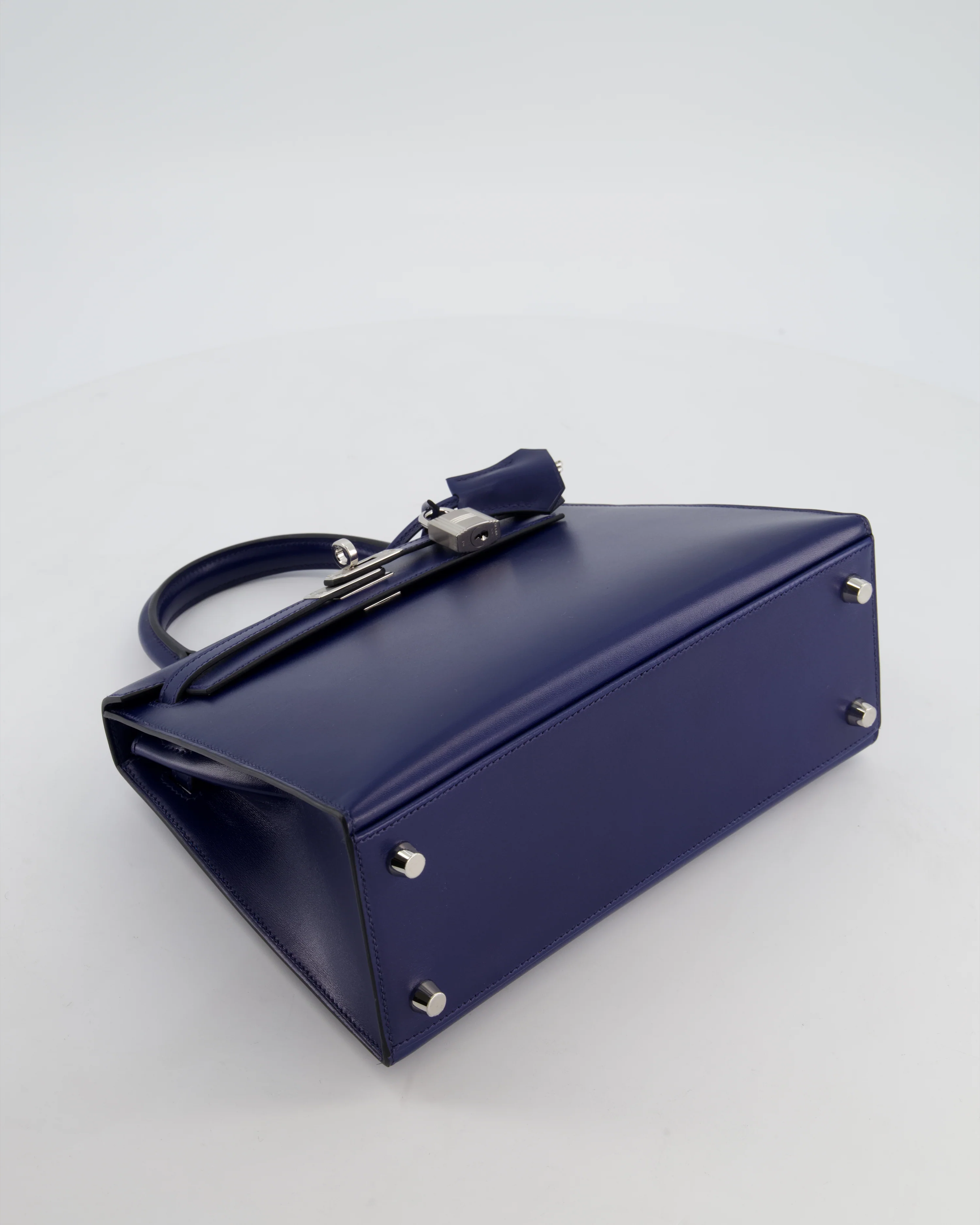 *RARE* Hermès Kelly 25 Sellier Bag in Bleu Saphir Box Leather with Palladium Hardware - Image 19