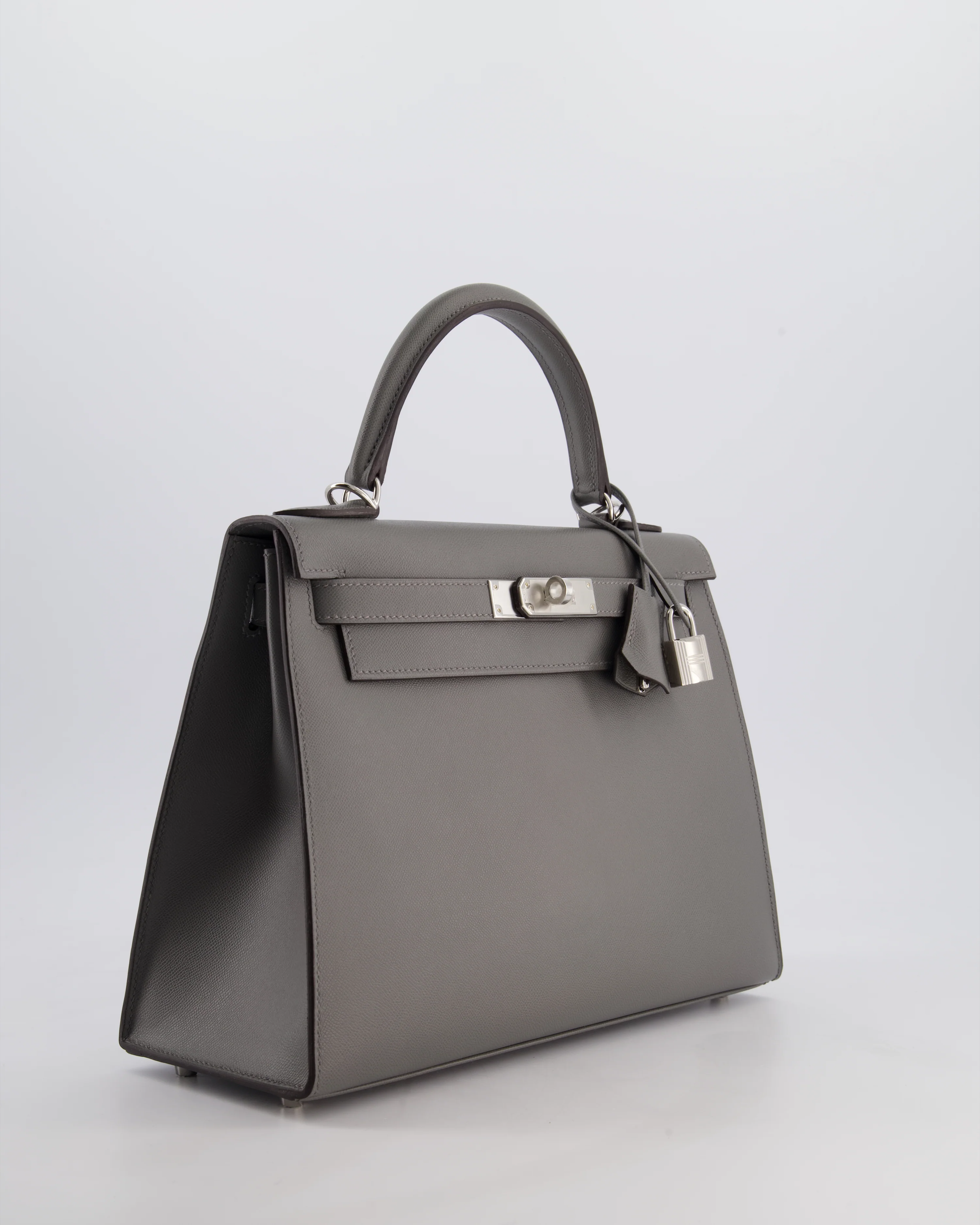 *RARE* Hermès Kelly 28 Sellier Bag in Gris Meyer Madame Leather with Palladium Hardware - Image 4
